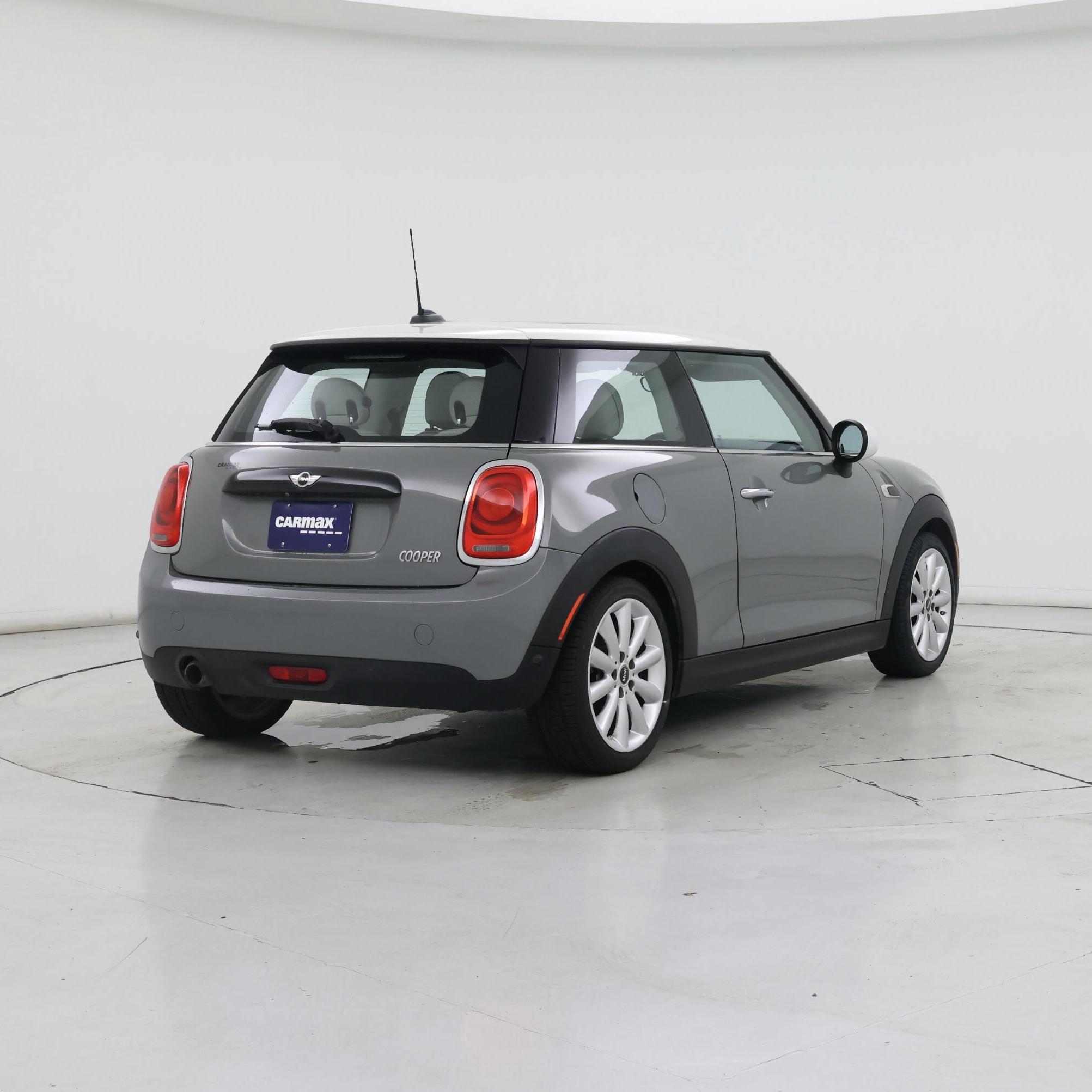 Thumbnail: 2018 MINI Cooper Hardtop - 8