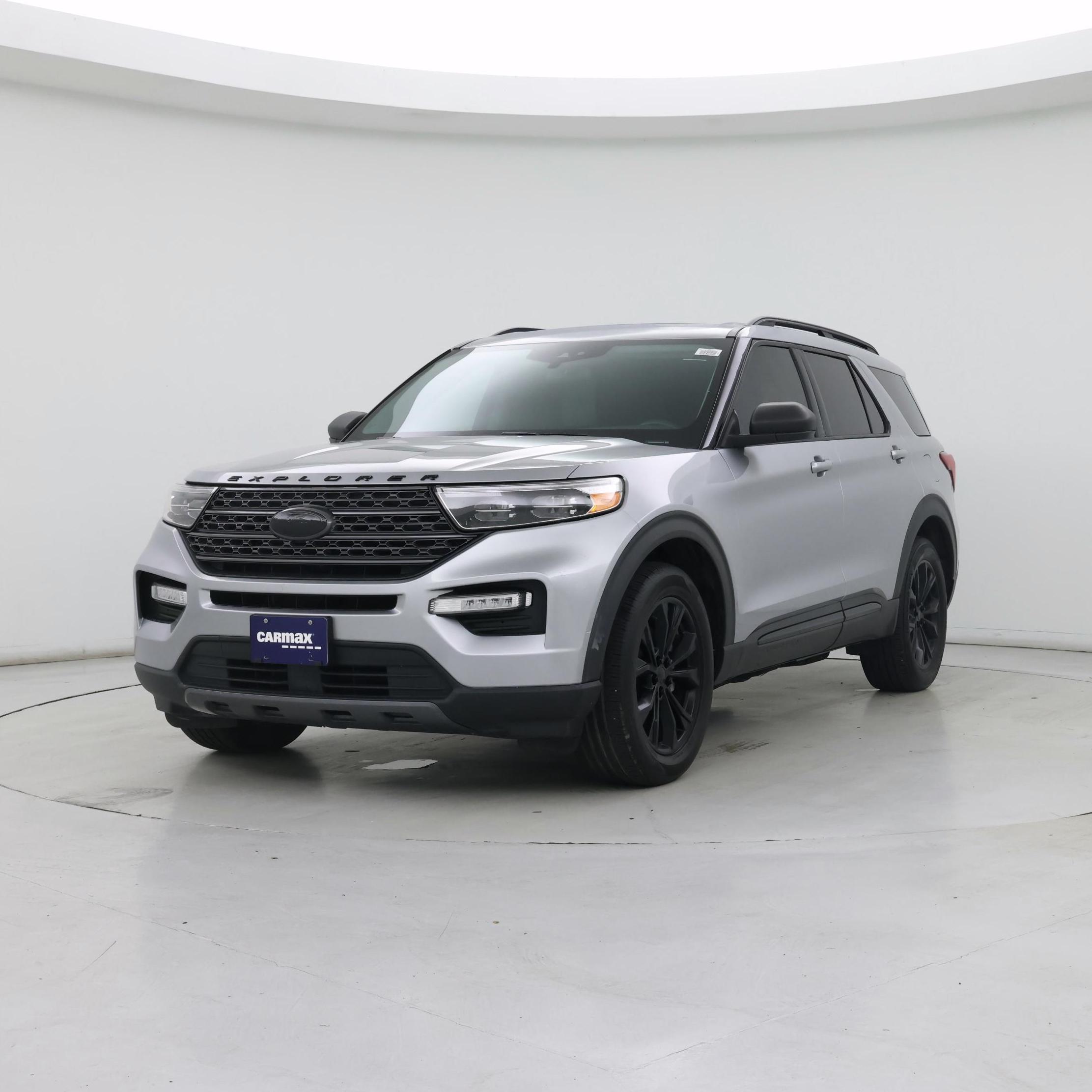 Thumbnail: 2021 Ford Explorer - 4