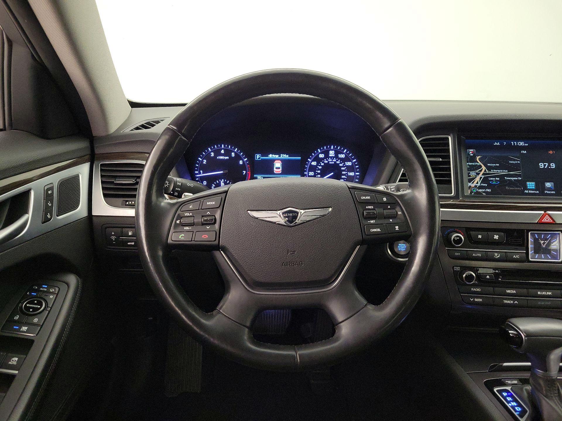 Thumbnail: 2018 Genesis G80 - 10