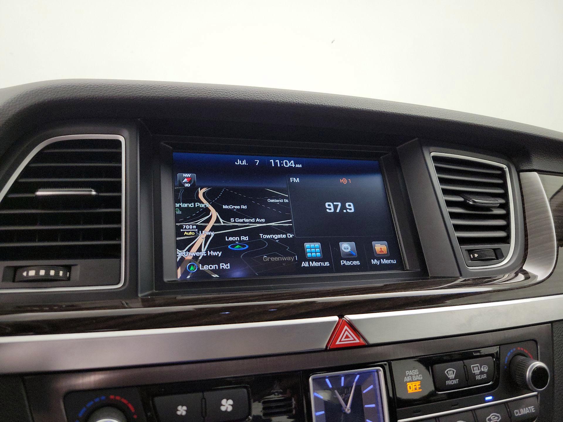 Thumbnail: 2018 Genesis G80 - 15