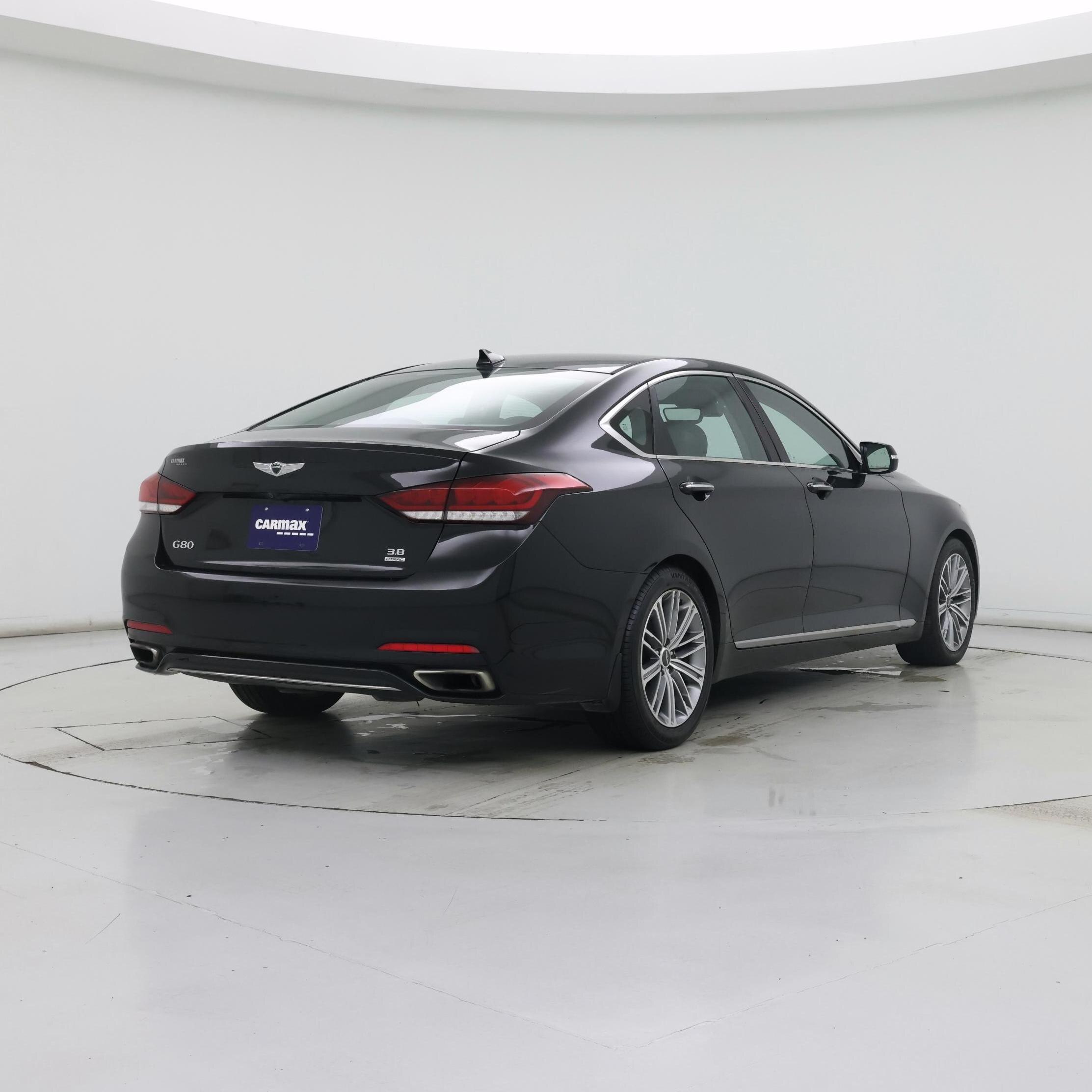 Thumbnail: 2018 Genesis G80 - 8