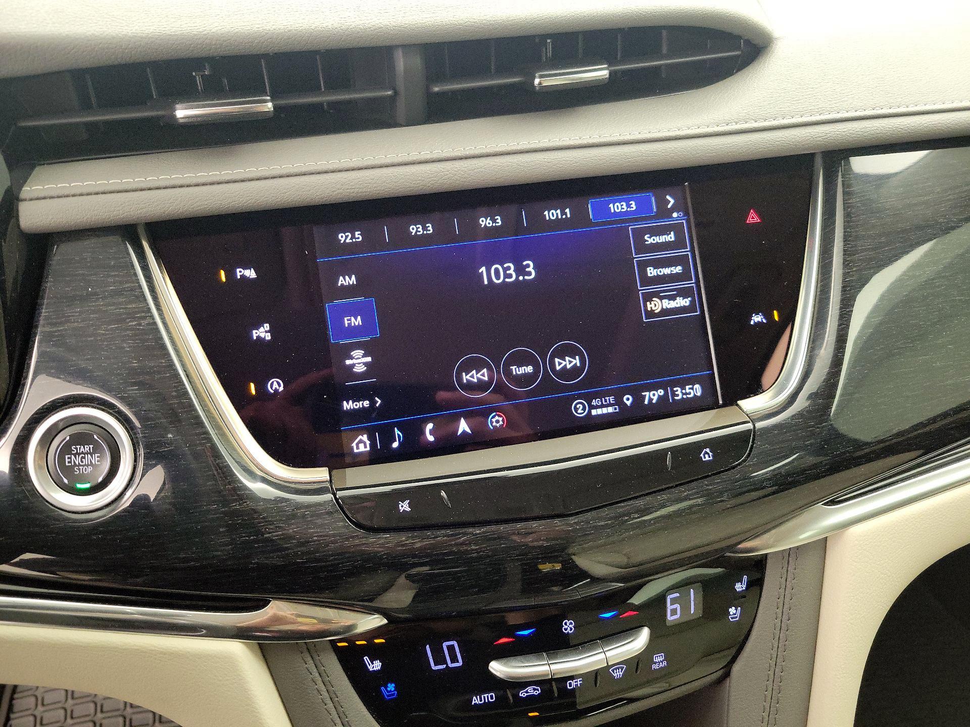 Thumbnail: 2022 Cadillac XT6 - 15