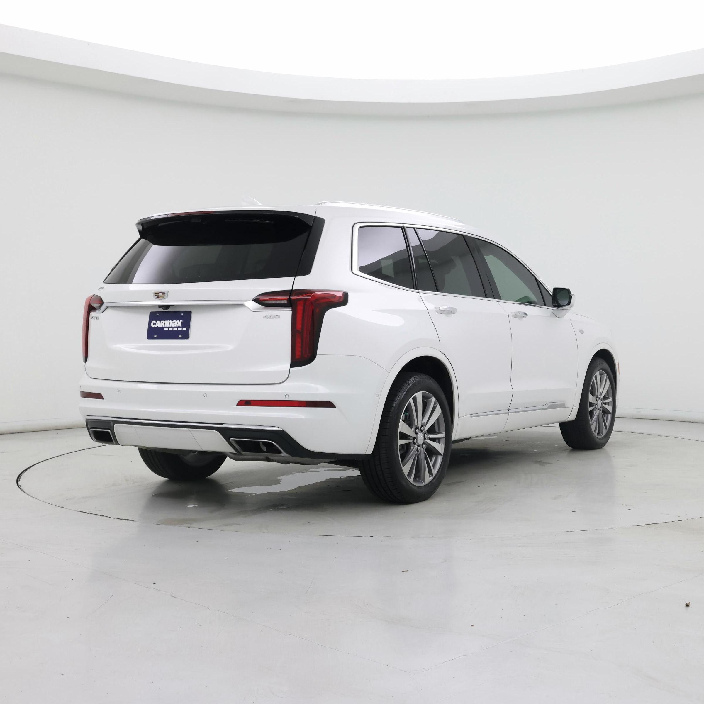 Thumbnail: 2022 Cadillac XT6 - 8