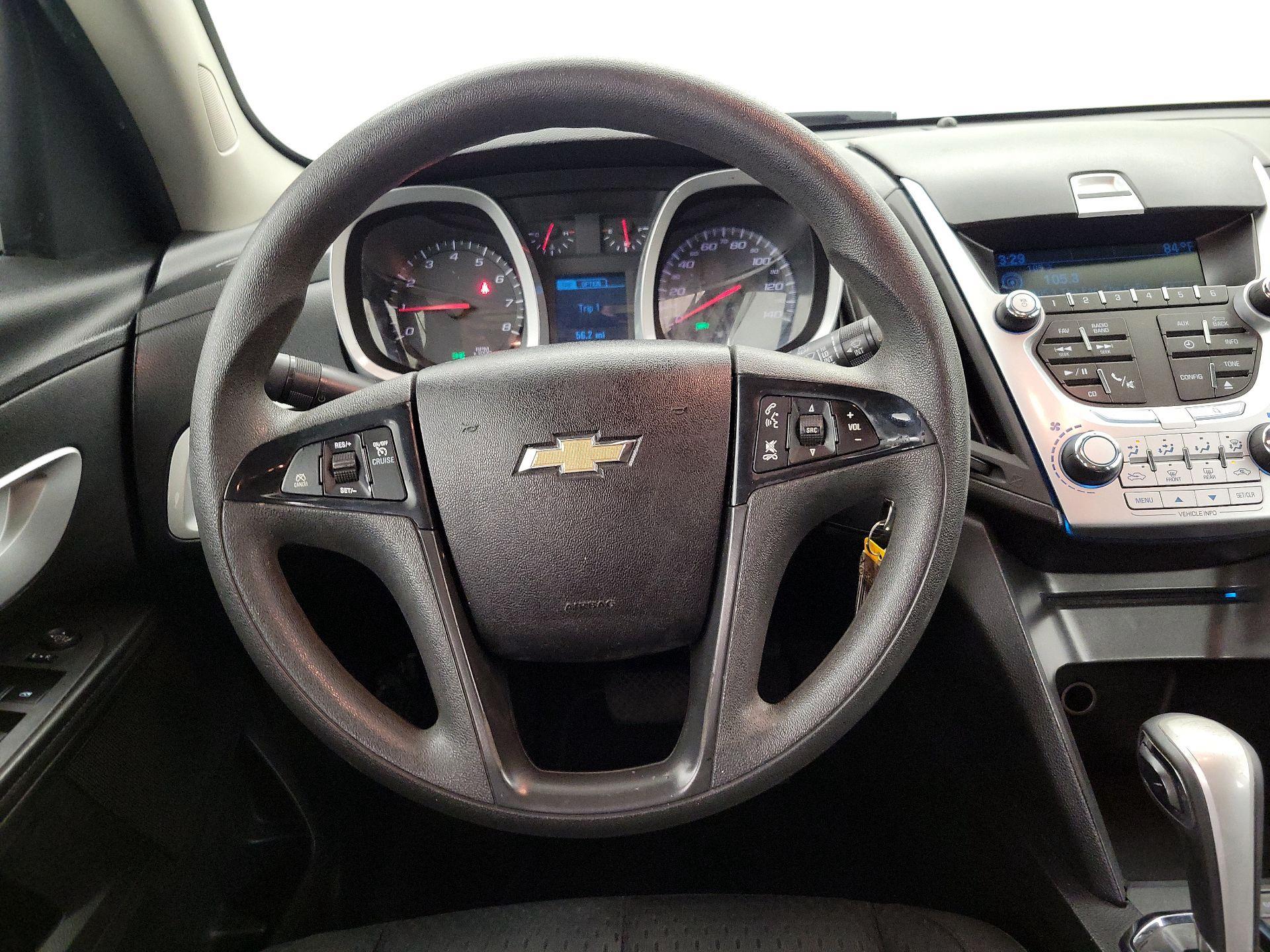 Thumbnail: 2015 Chevrolet Equinox - 10