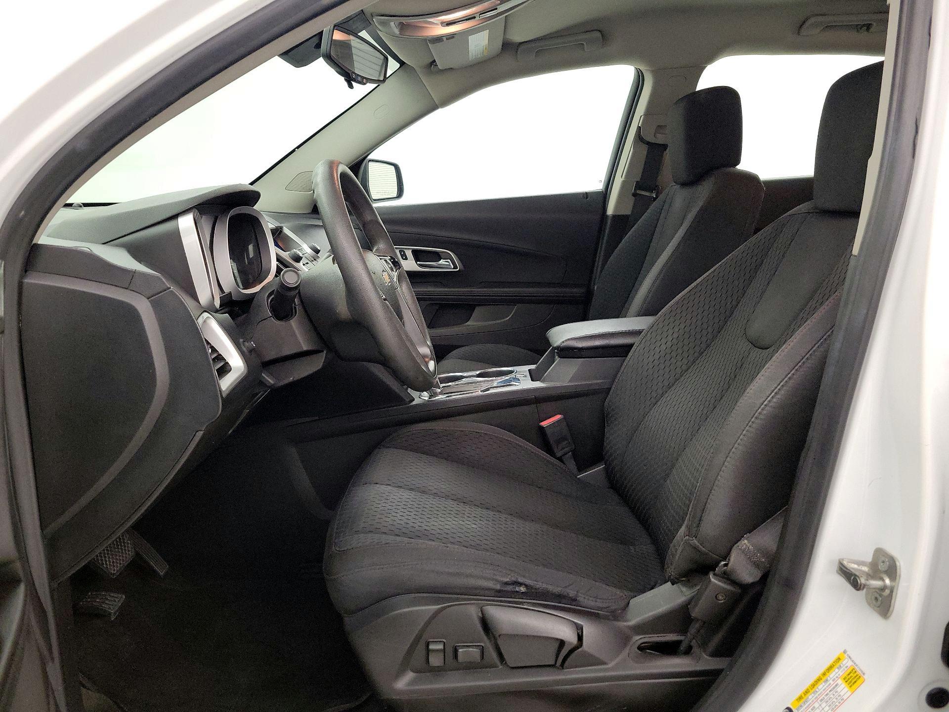 Thumbnail: 2015 Chevrolet Equinox - 11