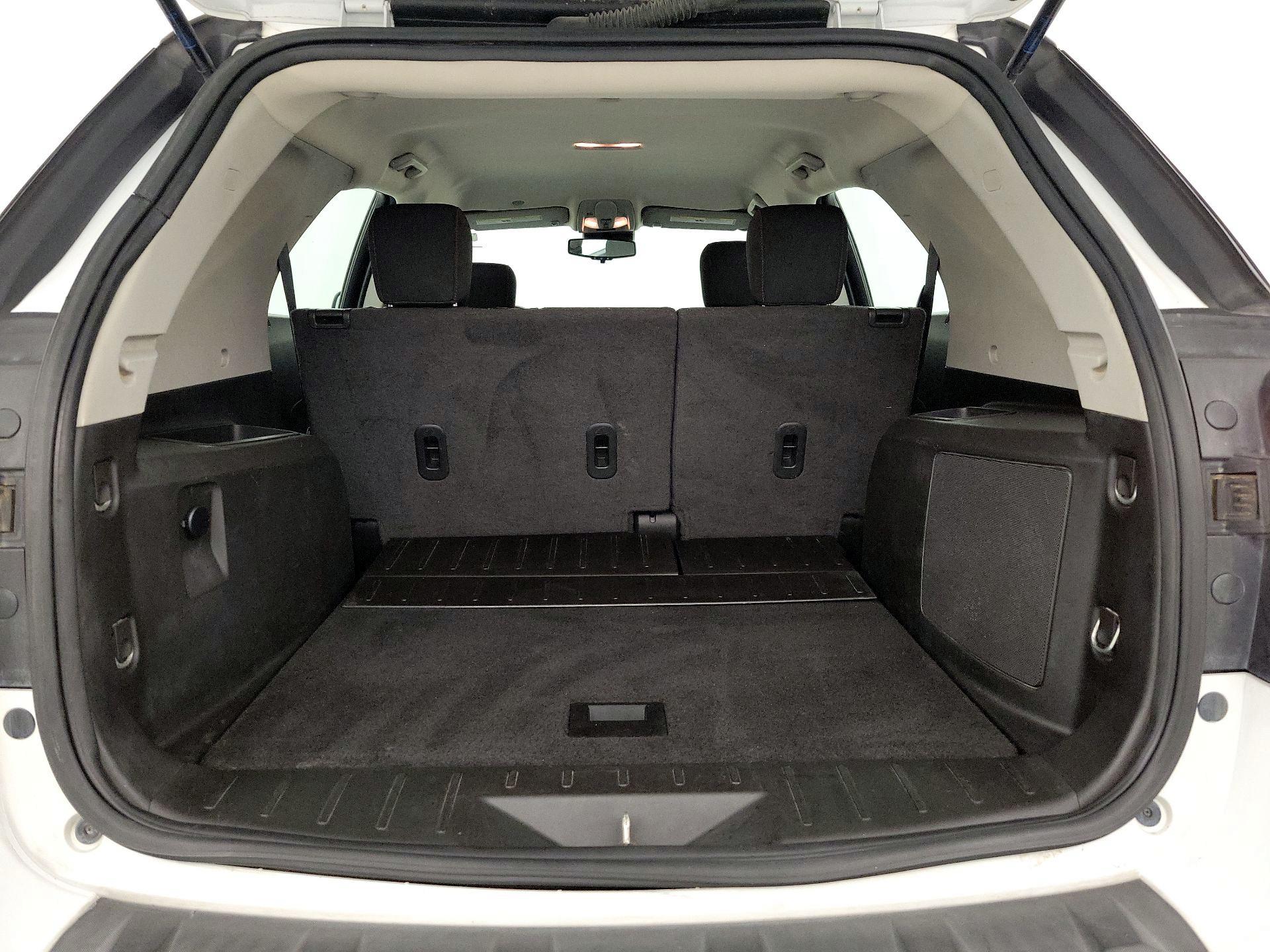 Thumbnail: 2015 Chevrolet Equinox - 18