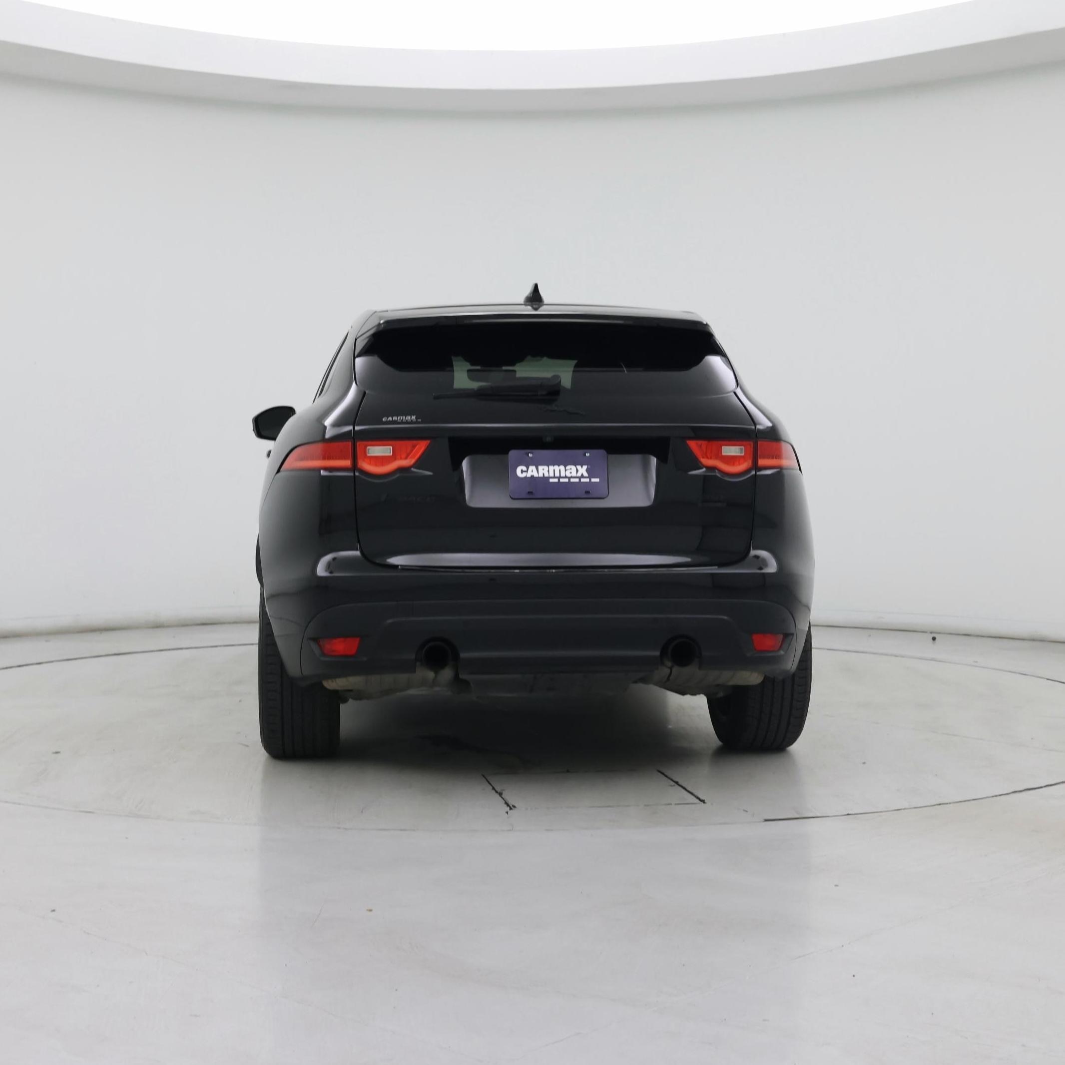 Thumbnail: 2019 Jaguar F-Pace - 6