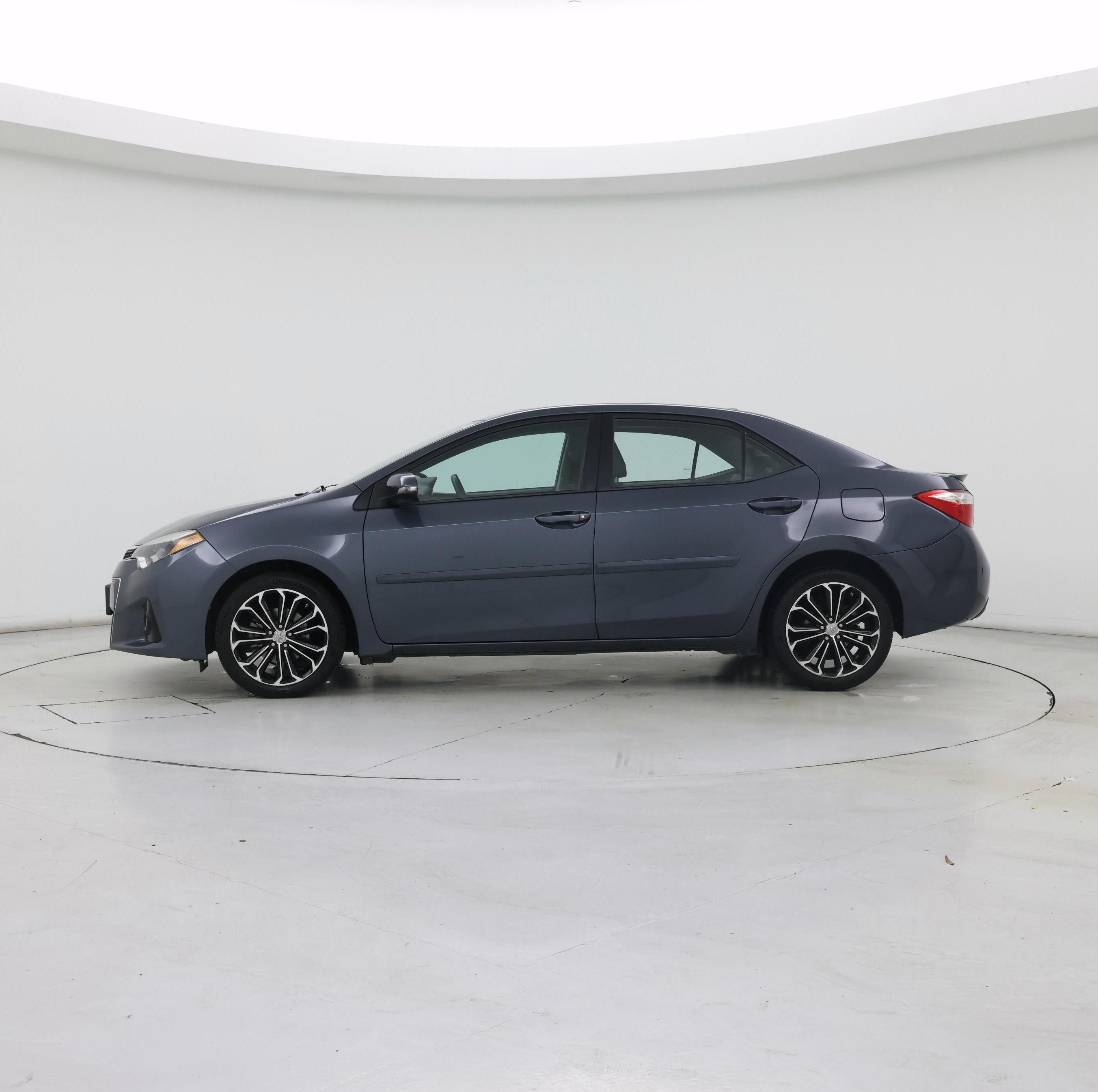 Thumbnail: 2015 Toyota Corolla - 3