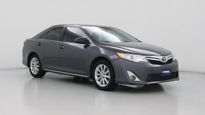 2013 Toyota Camry XLE Hero Image
