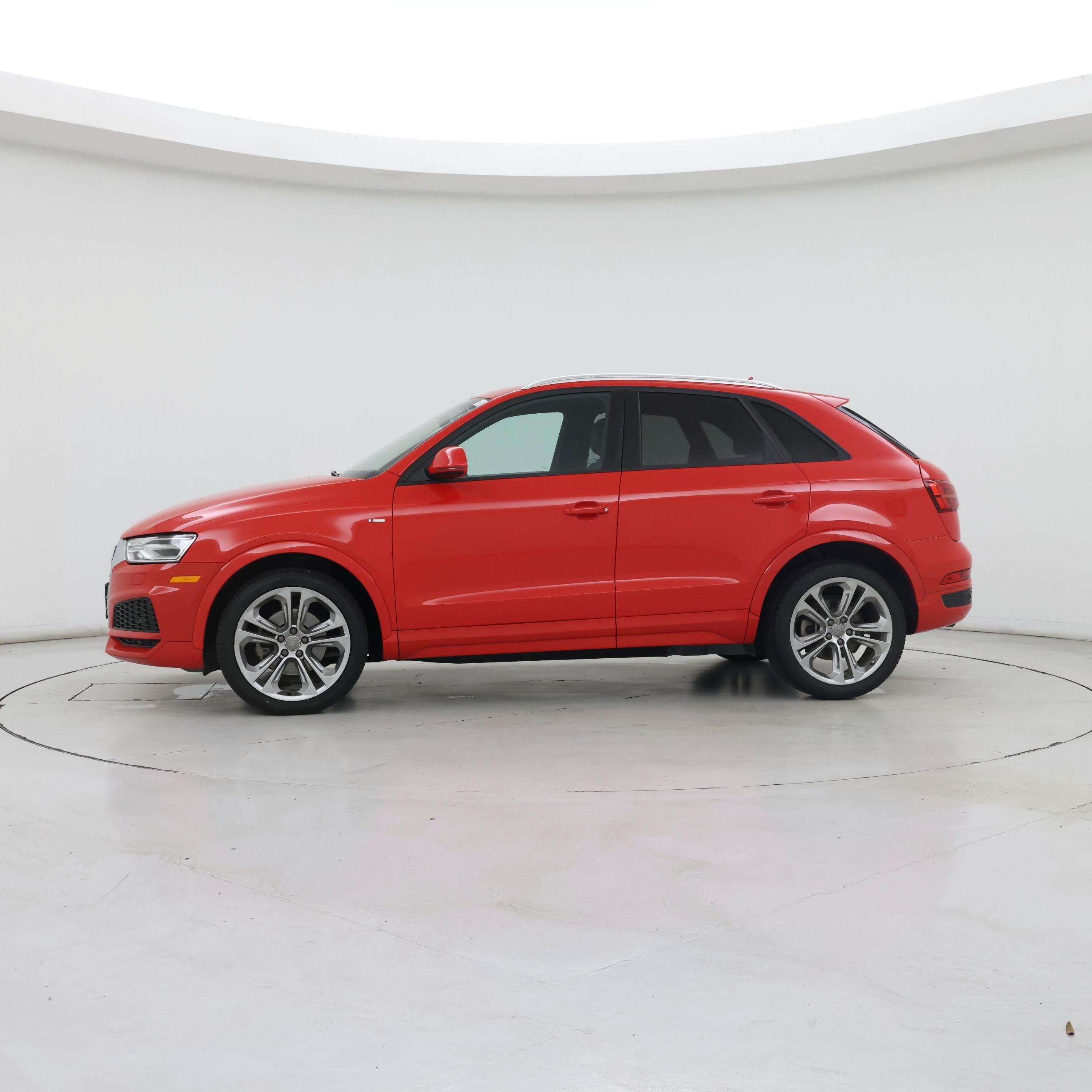 Thumbnail: 2018 Audi Q3 - 3