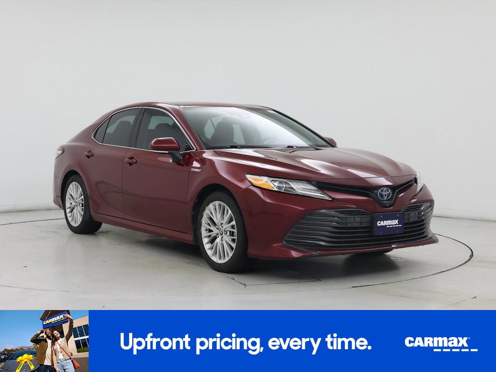 2019 Toyota Camry Hybrid XLE