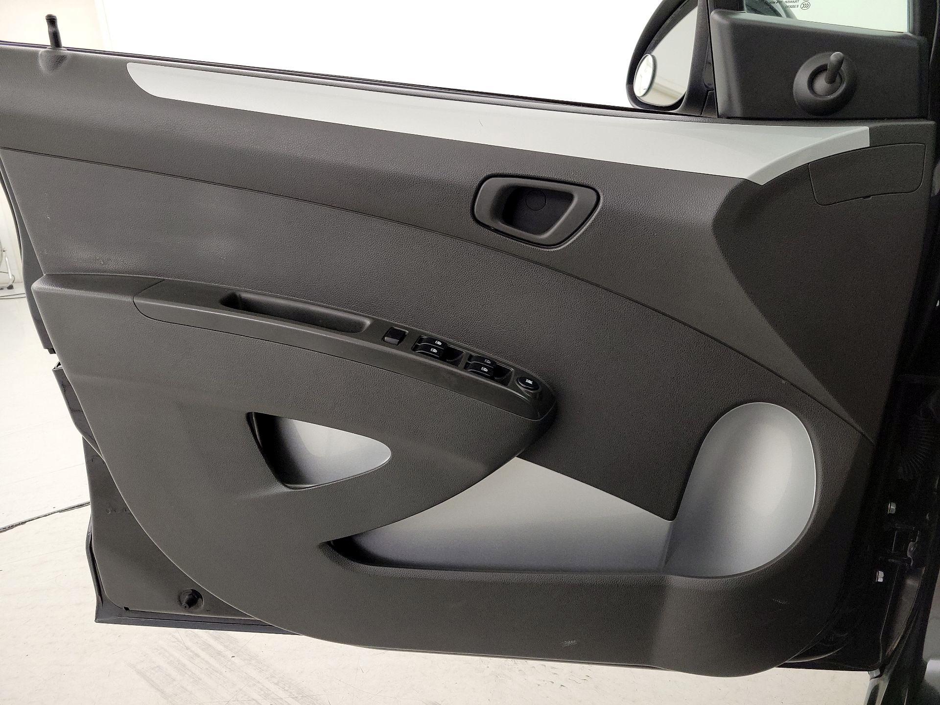 Thumbnail: 2015 Chevrolet Spark - 12