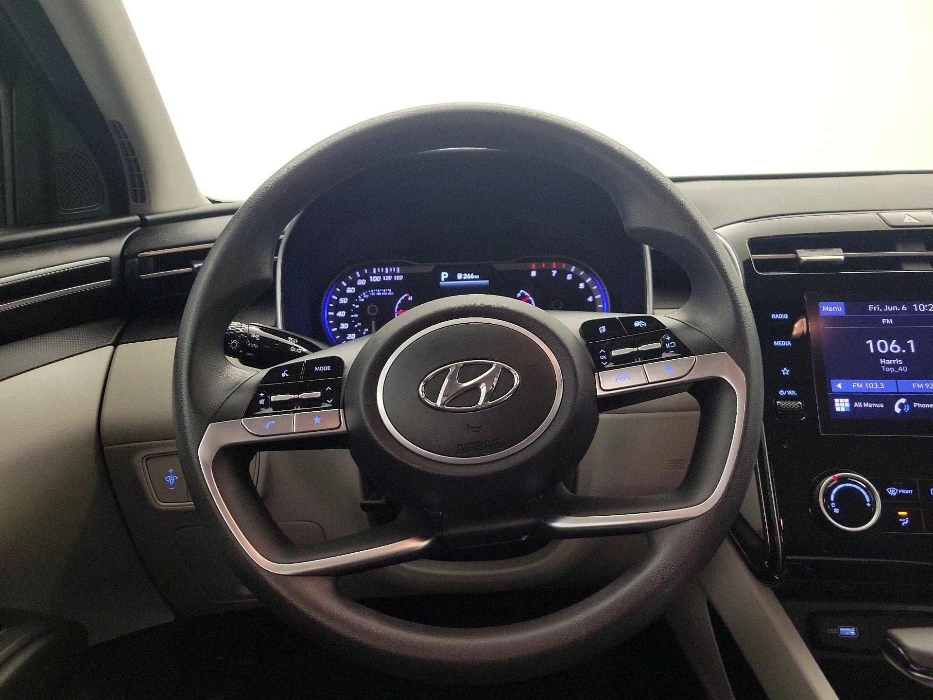 Thumbnail: 2022 Hyundai Tucson - 10