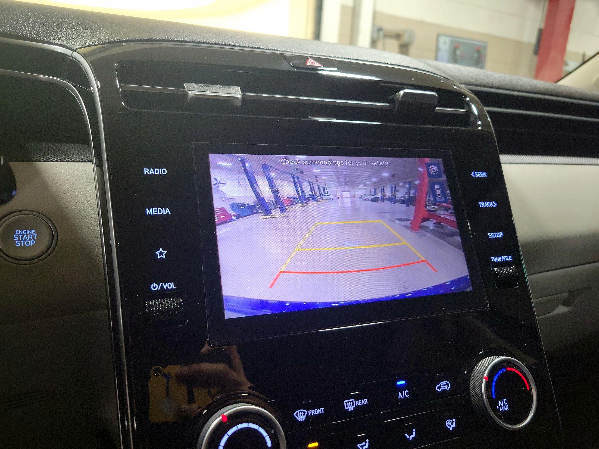 Thumbnail: 2022 Hyundai Tucson - 14