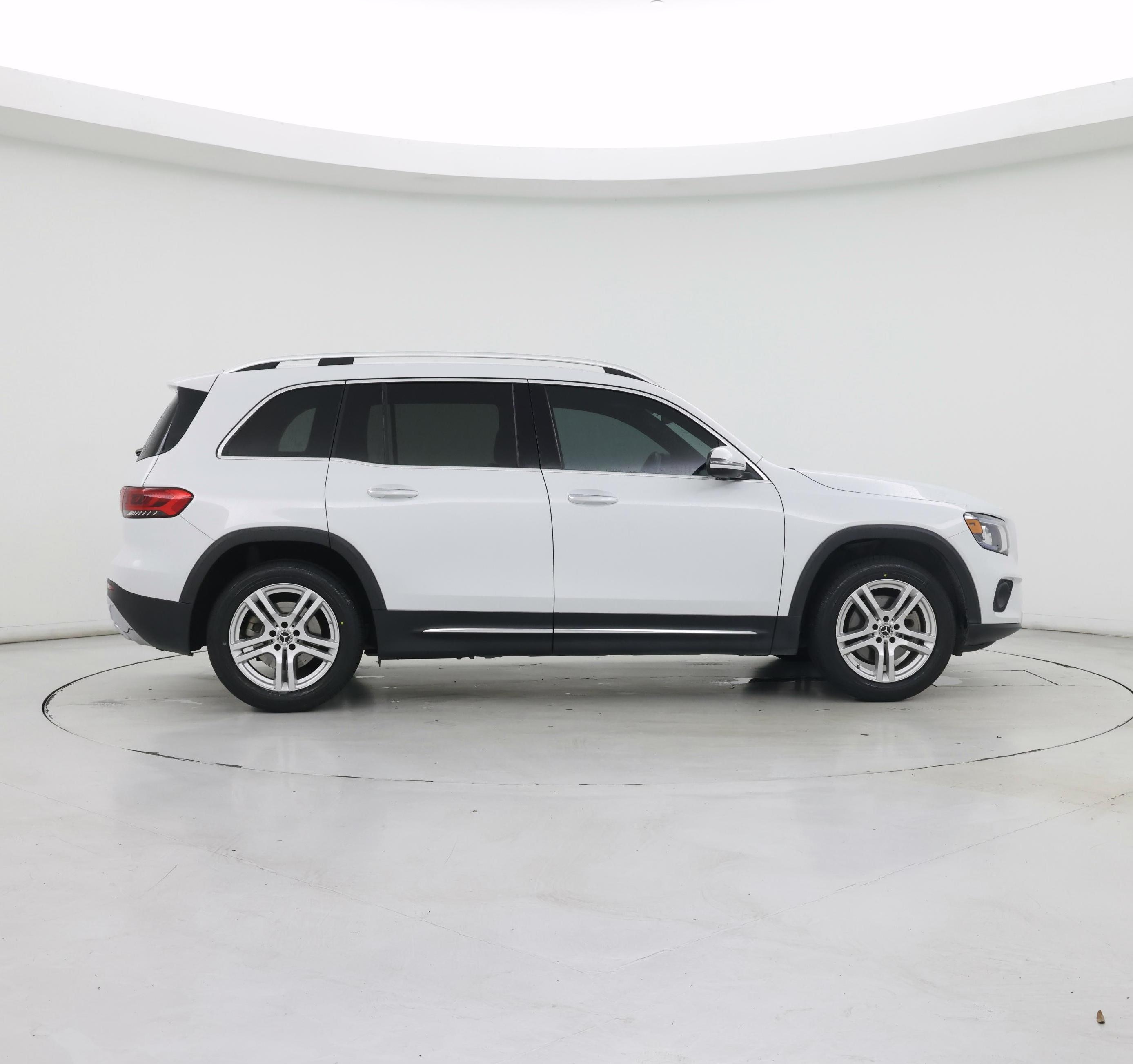 Thumbnail: 2020 Mercedes-Benz GLB - 7