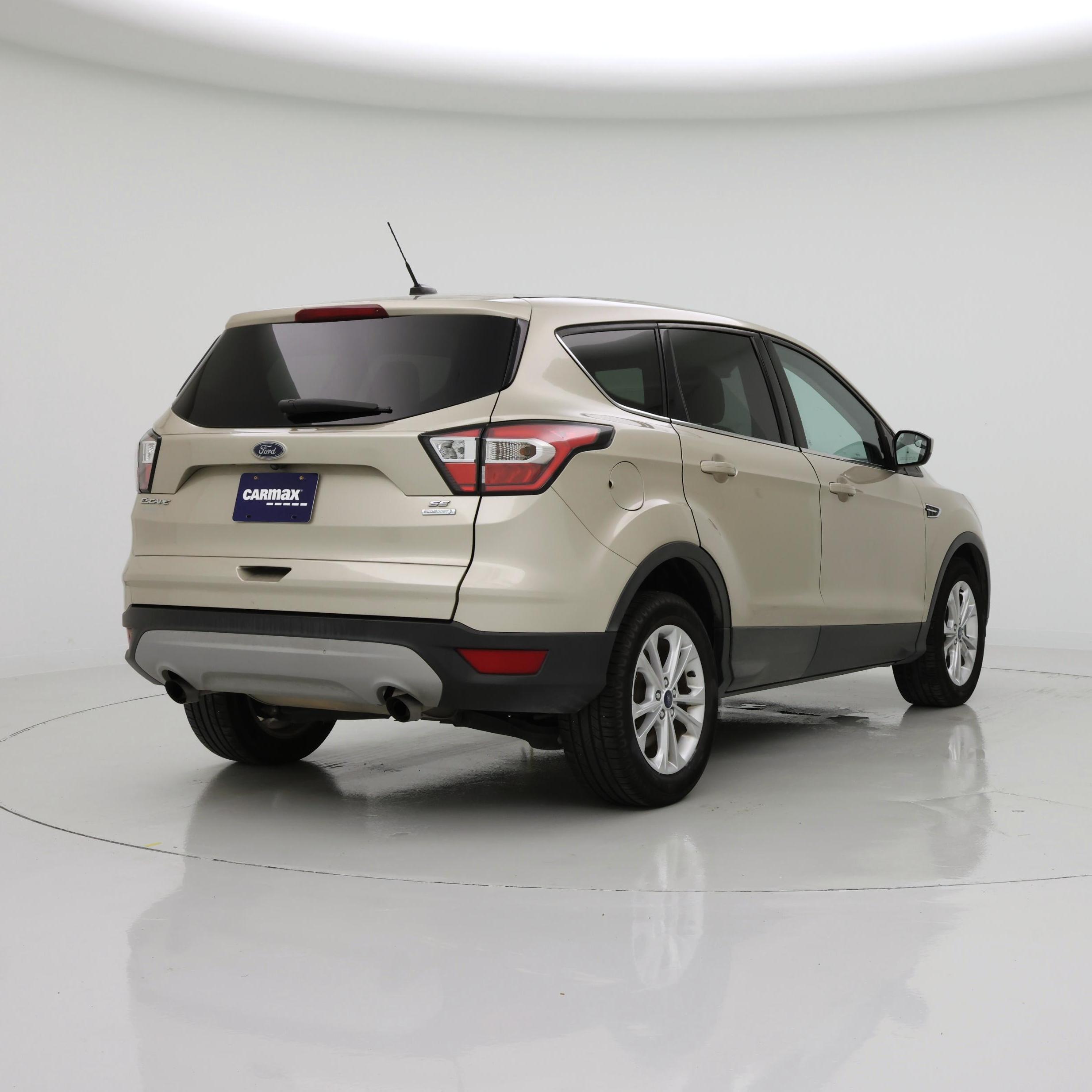Thumbnail: 2017 Ford Escape - 8