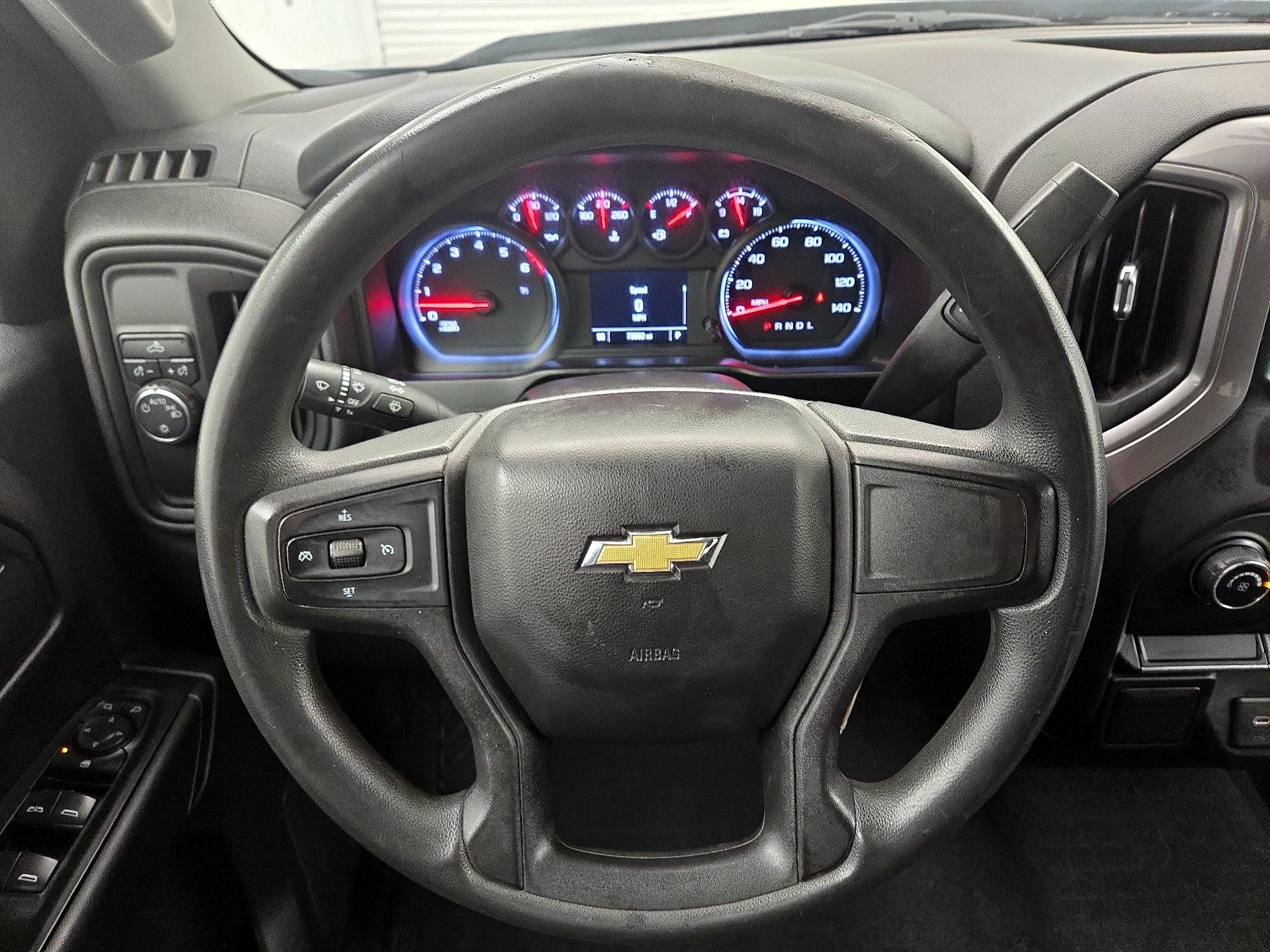 Thumbnail: 2021 Chevrolet Silverado 1500 - 10