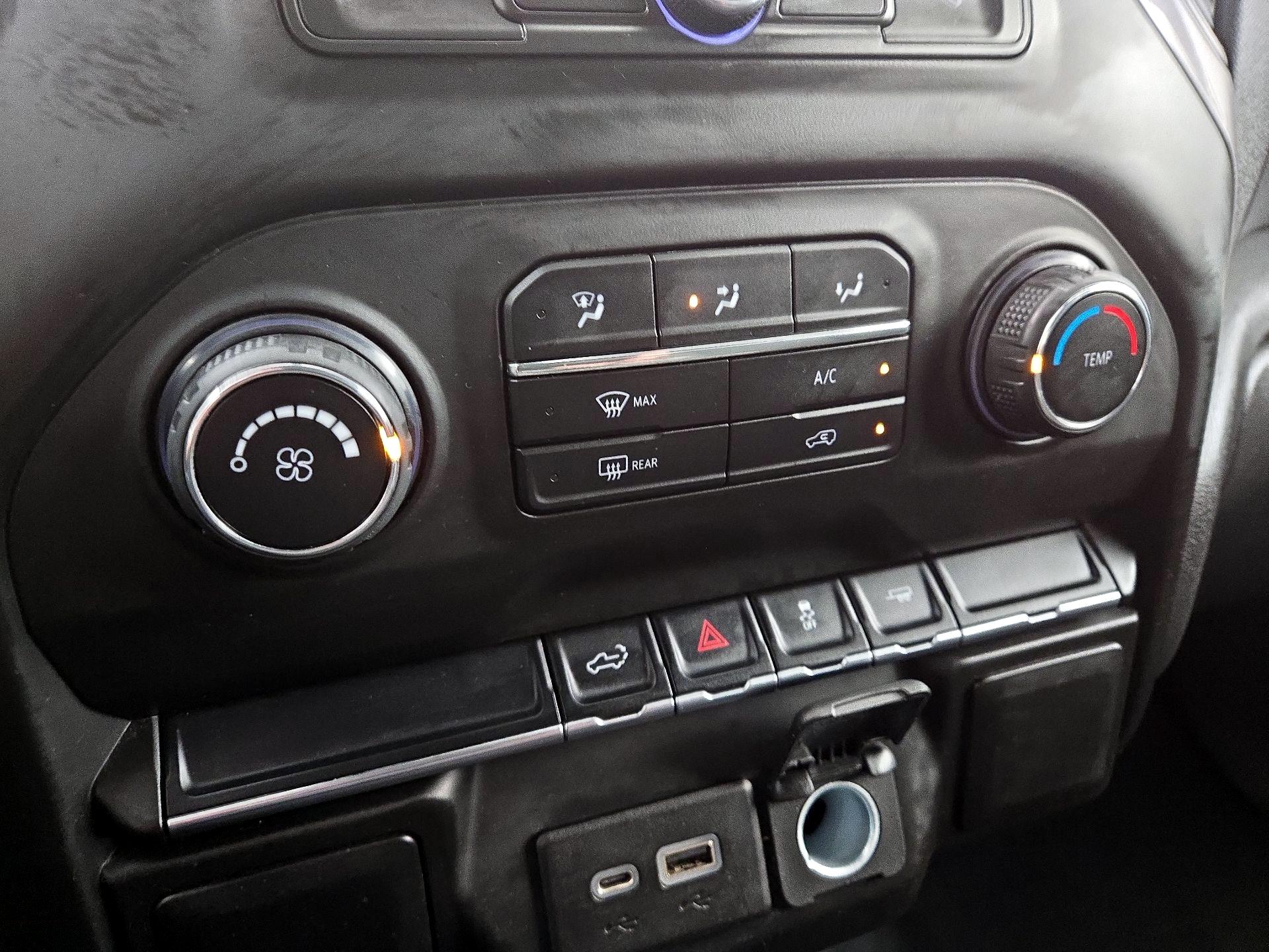 Thumbnail: 2021 Chevrolet Silverado 1500 - 16