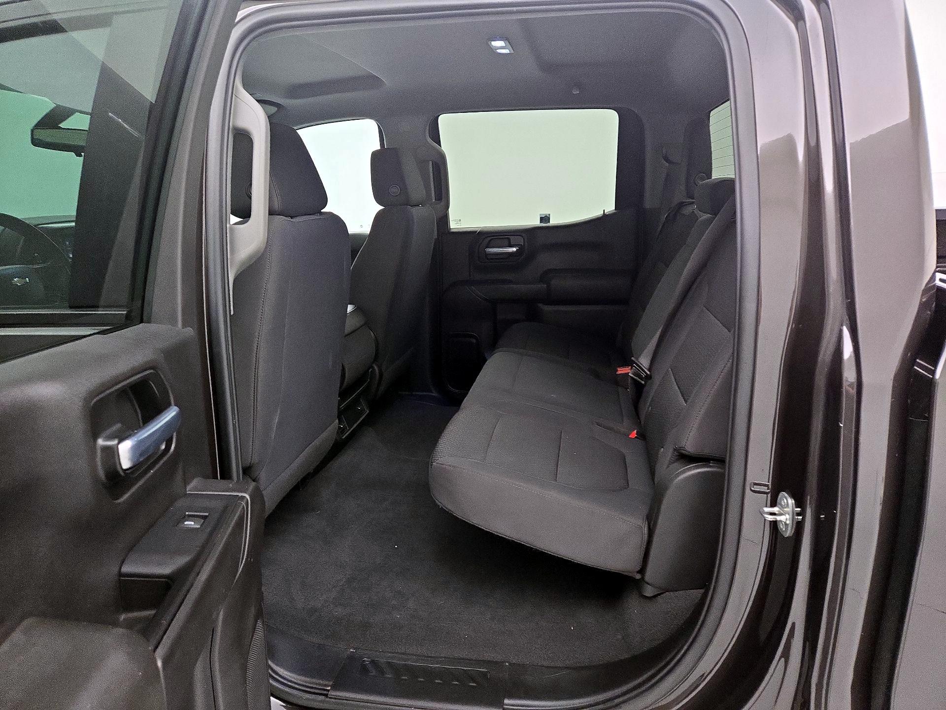 Thumbnail: 2021 Chevrolet Silverado 1500 - 19