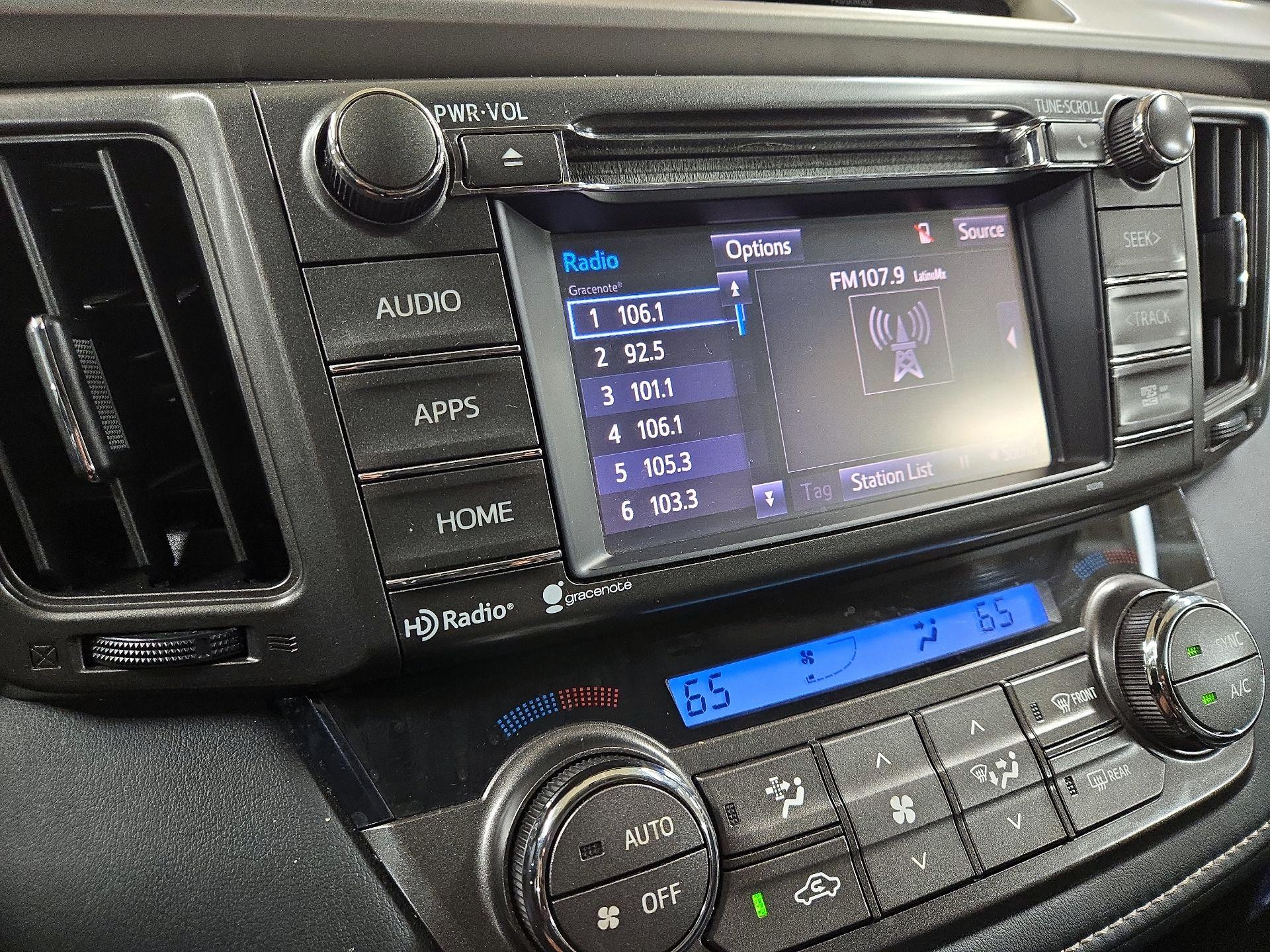 Thumbnail: 2014 Toyota RAV4 - 15