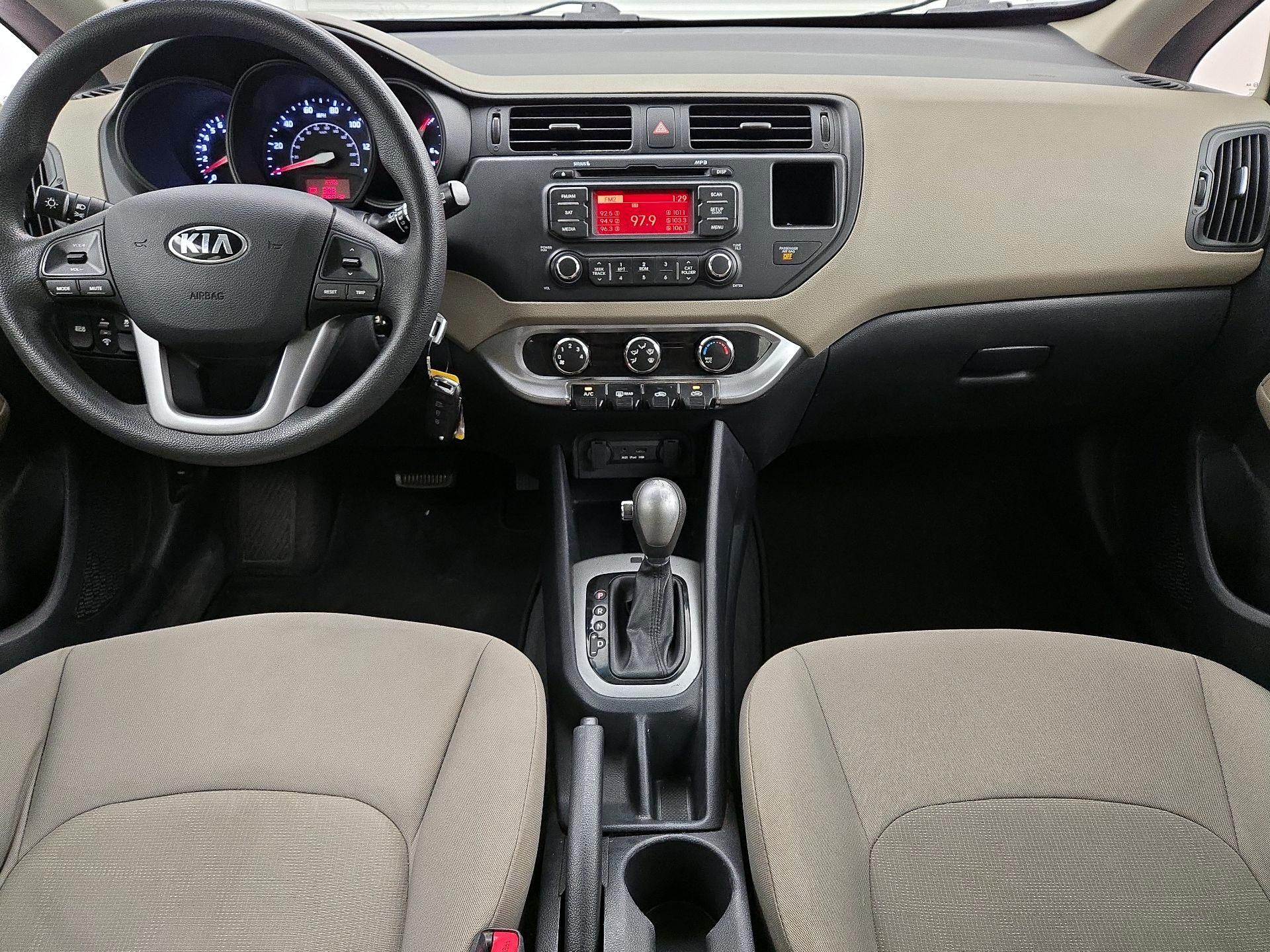 Thumbnail: 2014 Kia Rio - 9