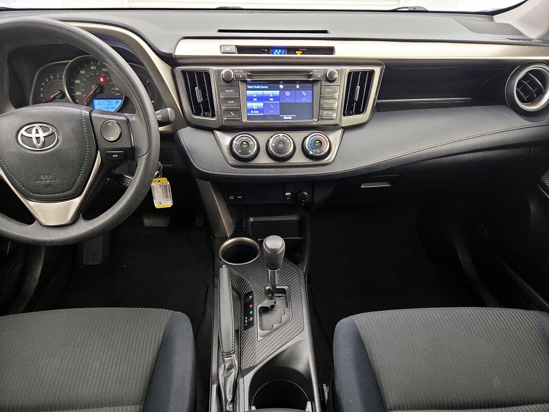 Thumbnail: 2014 Toyota RAV4 - 9