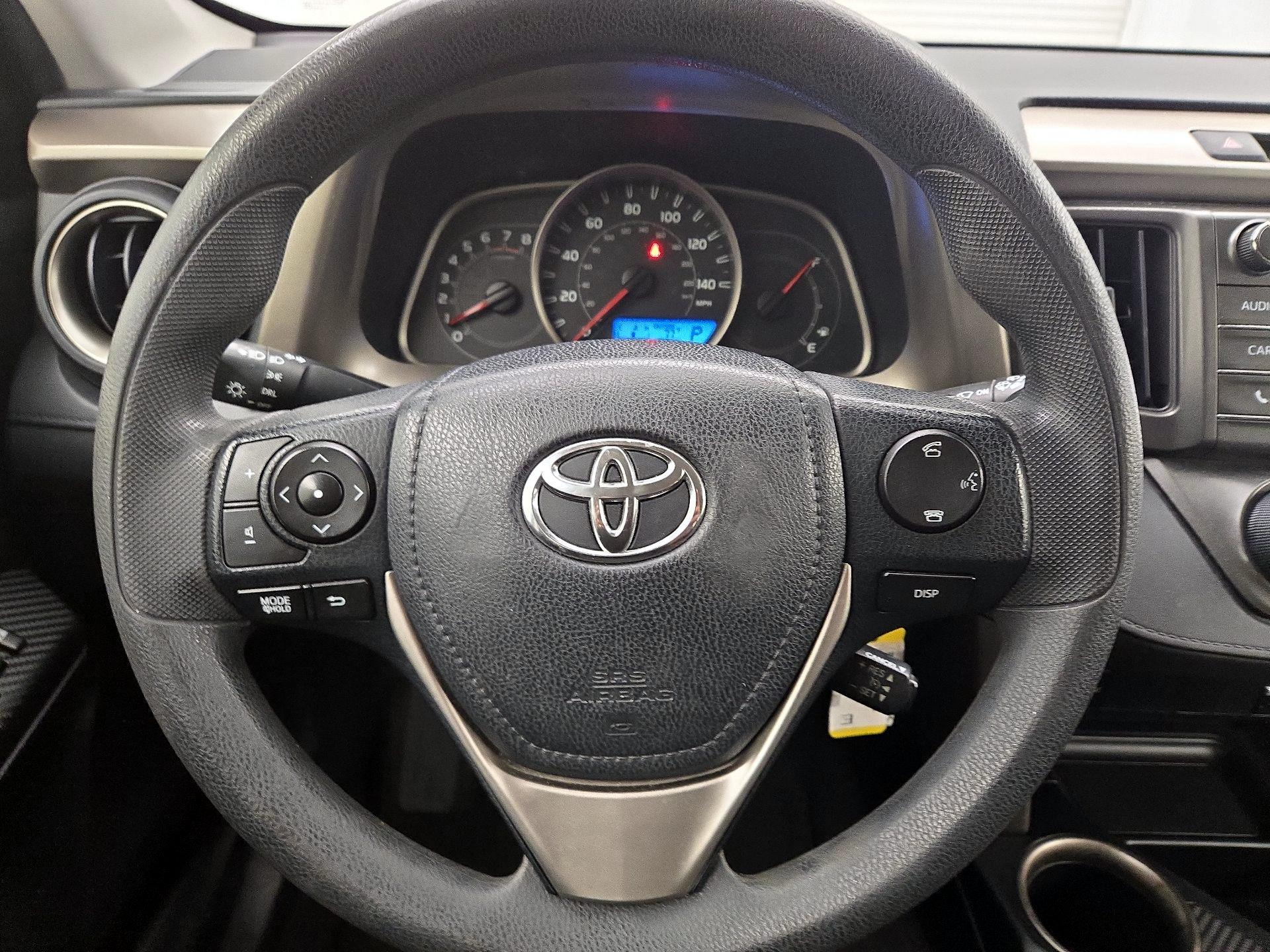 Thumbnail: 2014 Toyota RAV4 - 10