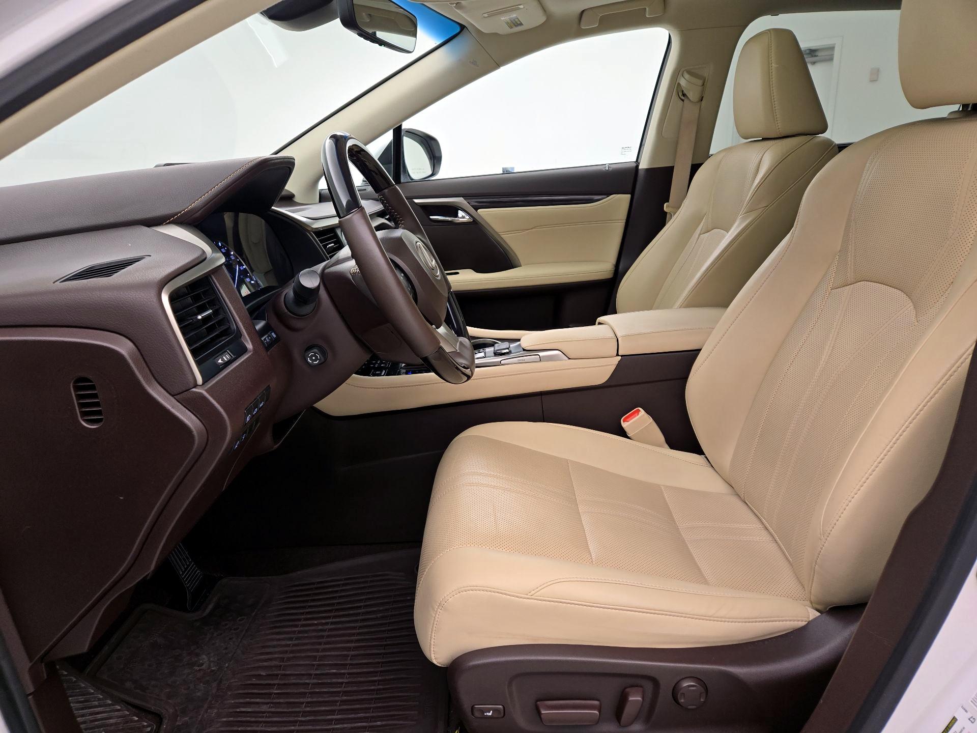 Thumbnail: 2016 Lexus RX - 11