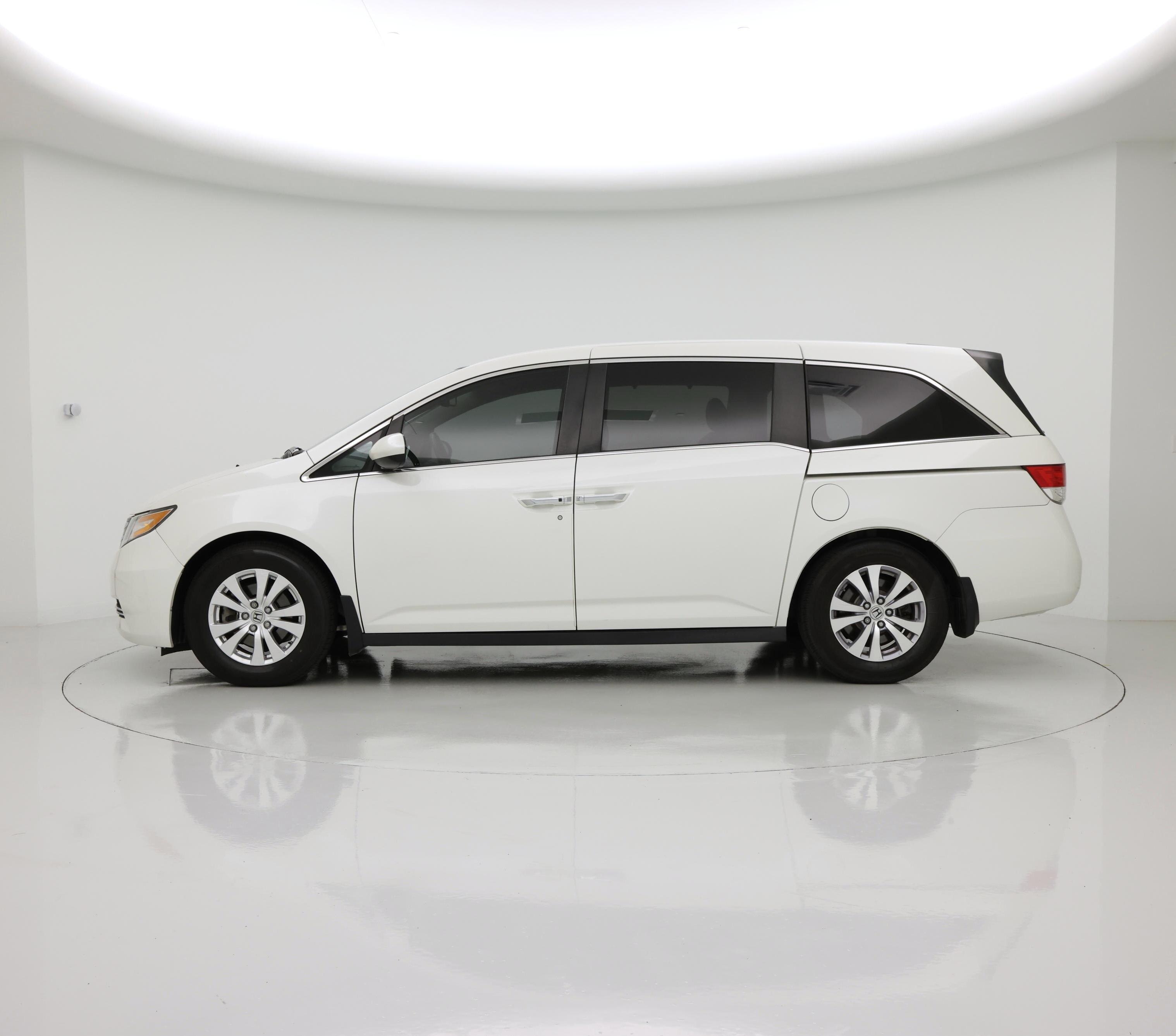 Thumbnail: 2016 Honda Odyssey - 3