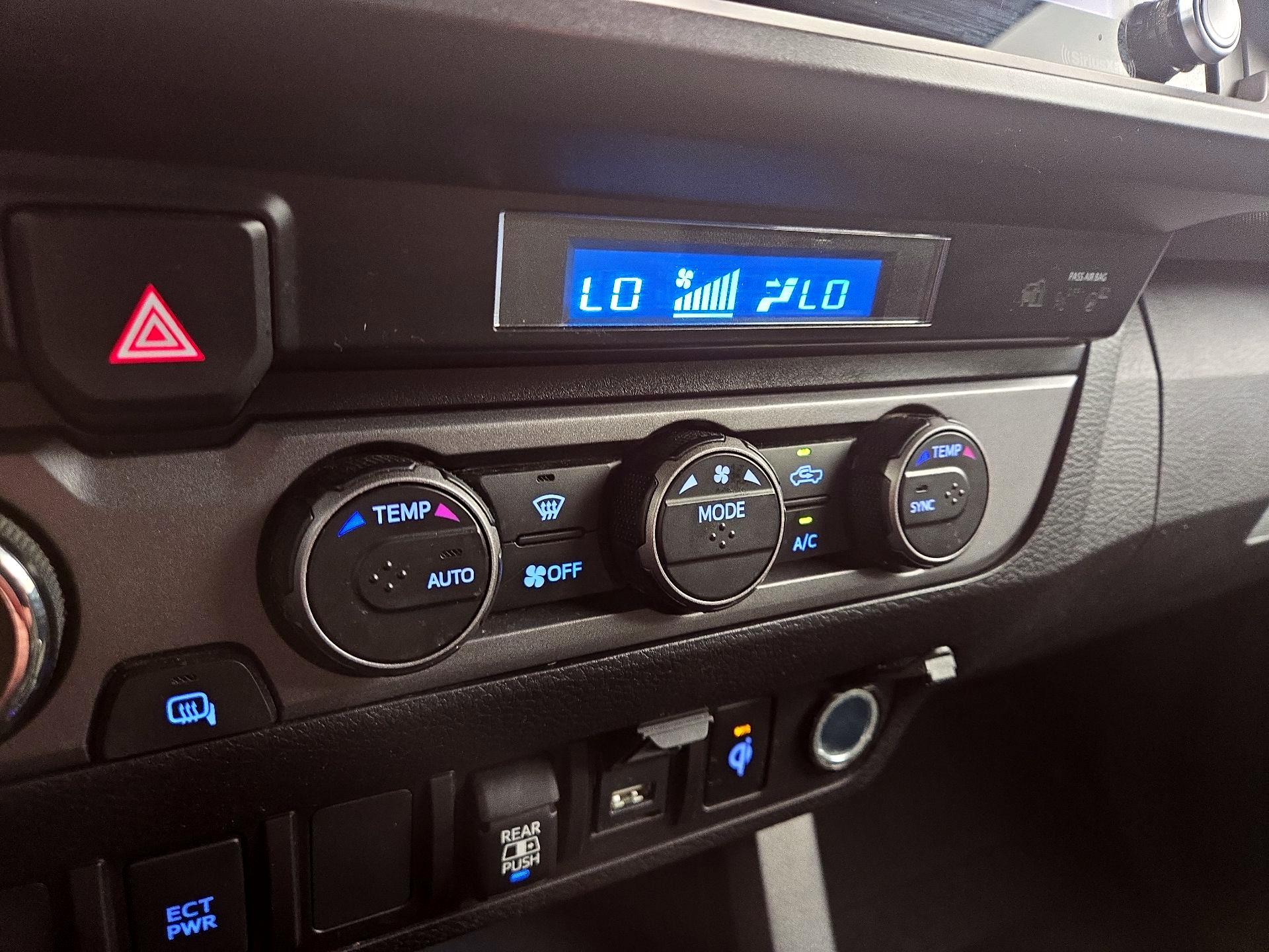 Thumbnail: 2021 Toyota Tacoma - 16