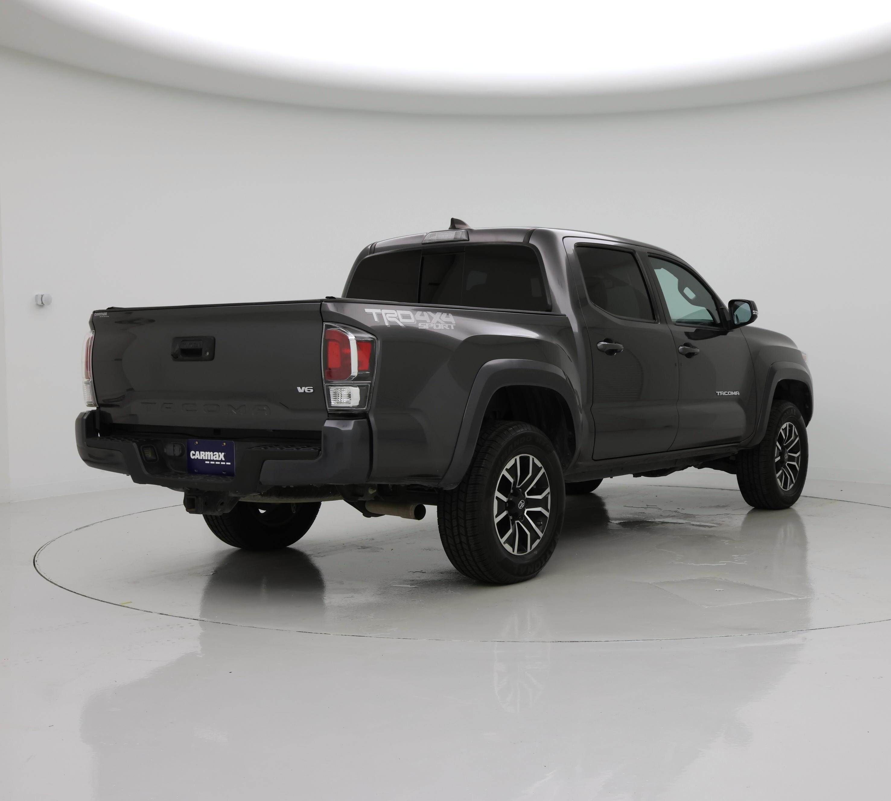 Thumbnail: 2021 Toyota Tacoma - 8