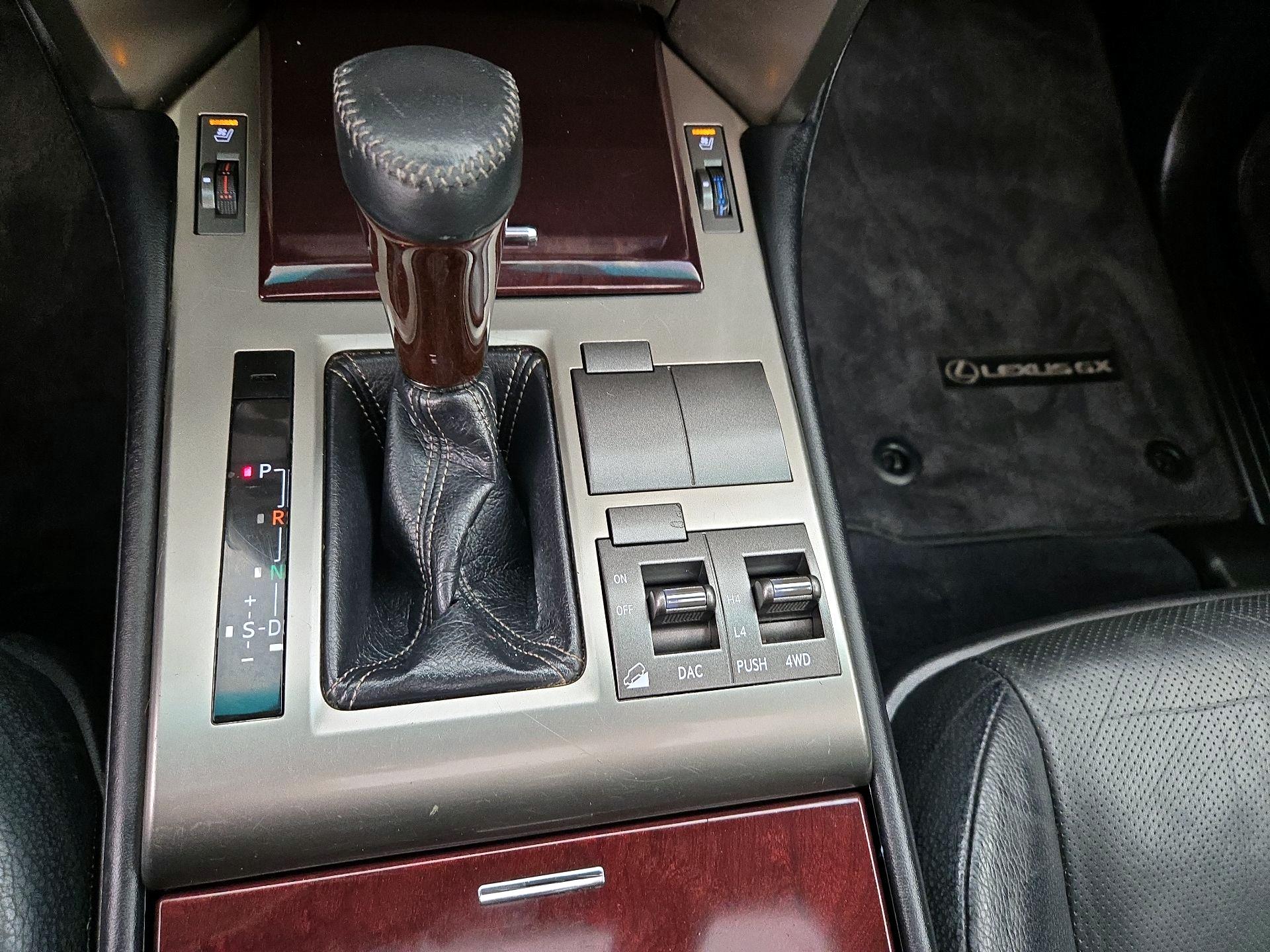 Thumbnail: 2017 Lexus GX - 18