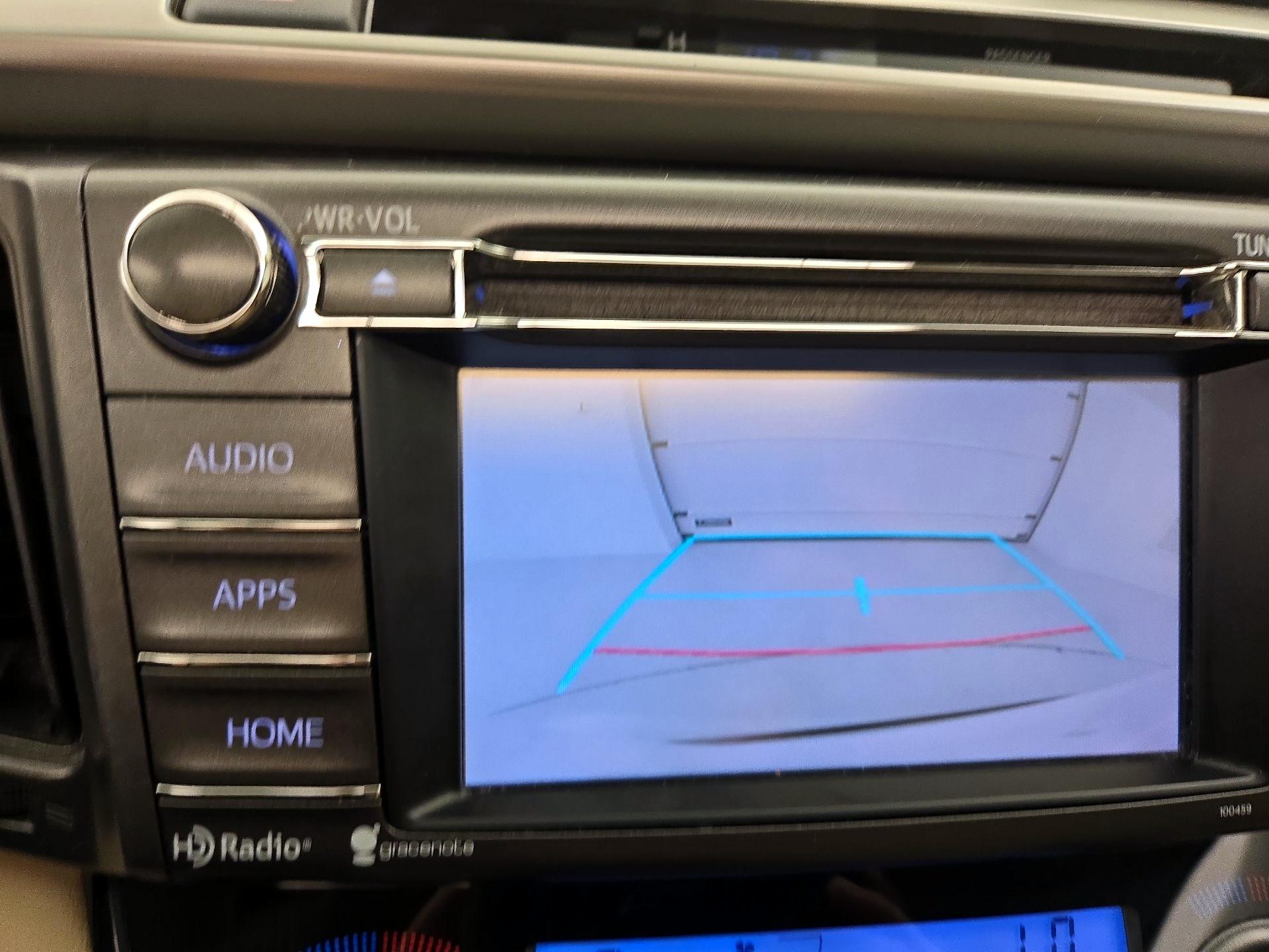 Thumbnail: 2015 Toyota RAV4 - 14