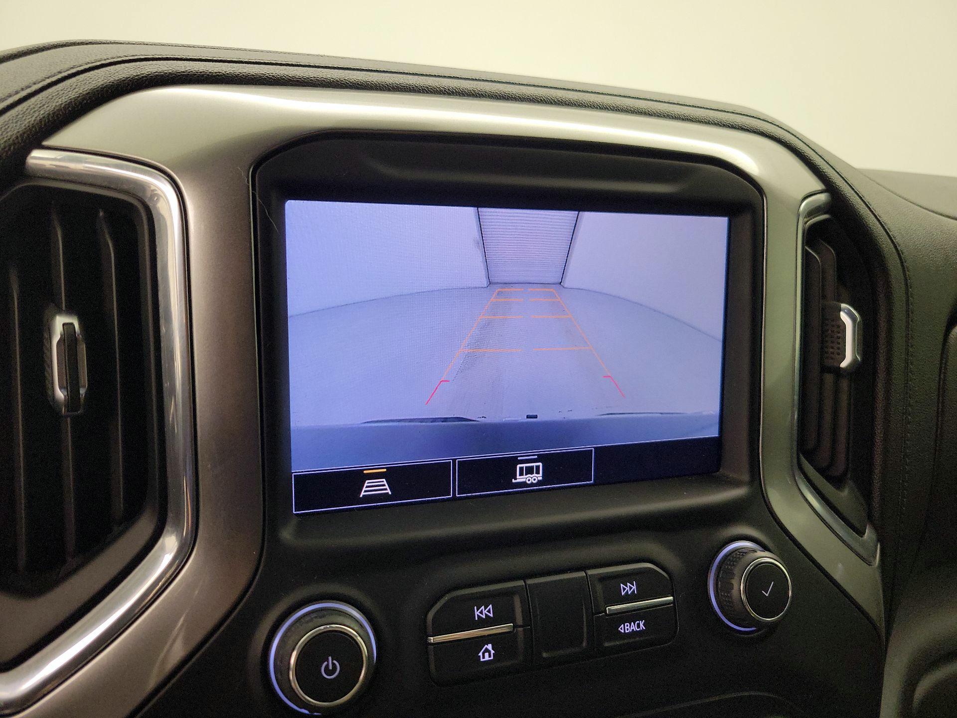 Thumbnail: 2021 Chevrolet Silverado 1500 - 14