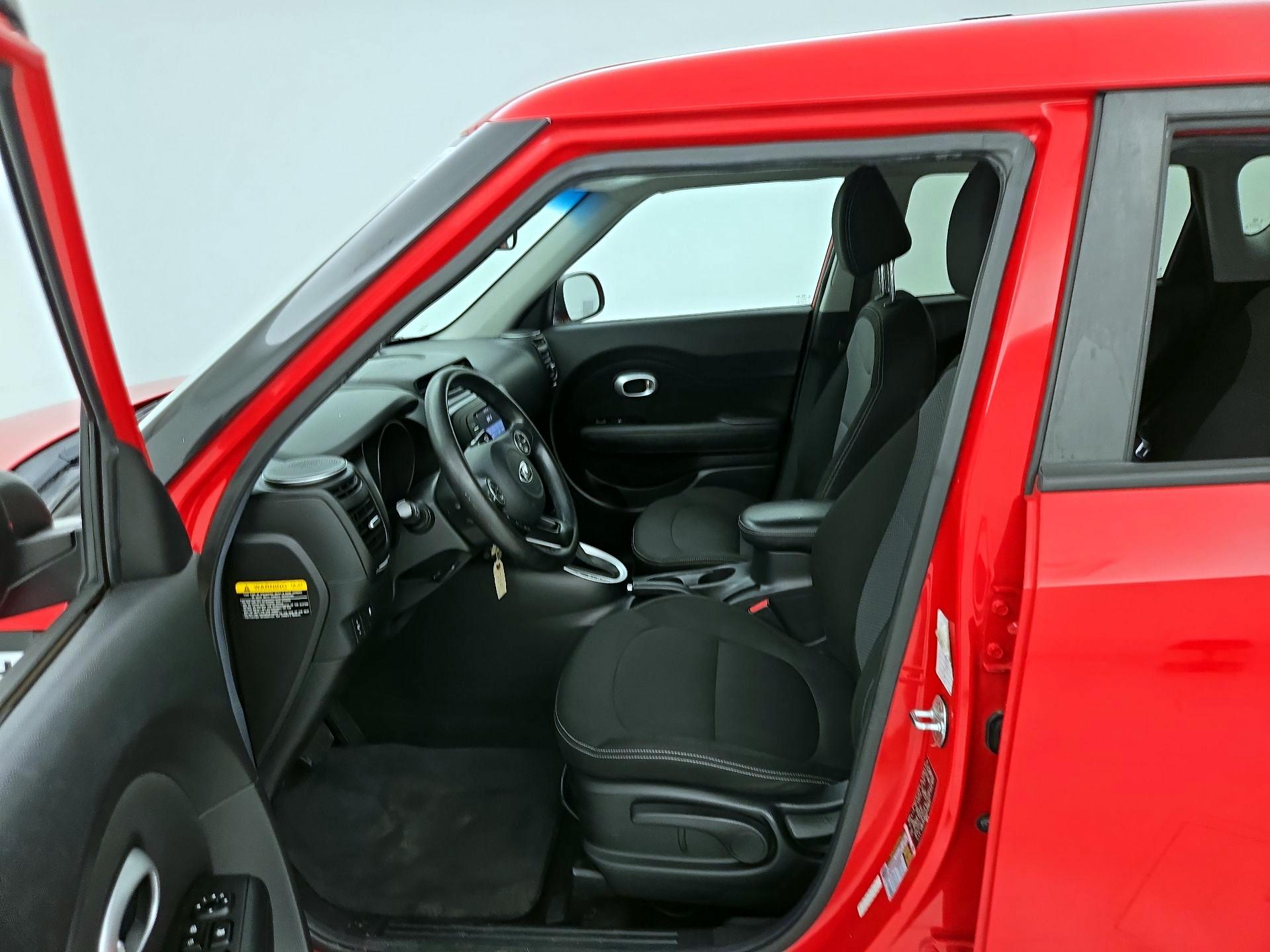 Thumbnail: 2017 Kia Soul - 11