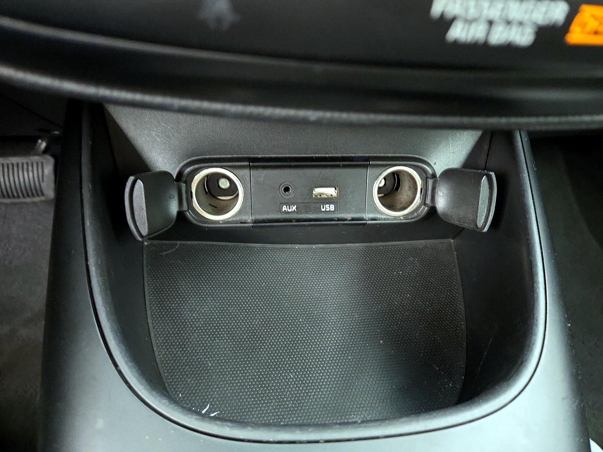 Thumbnail: 2017 Kia Soul - 18