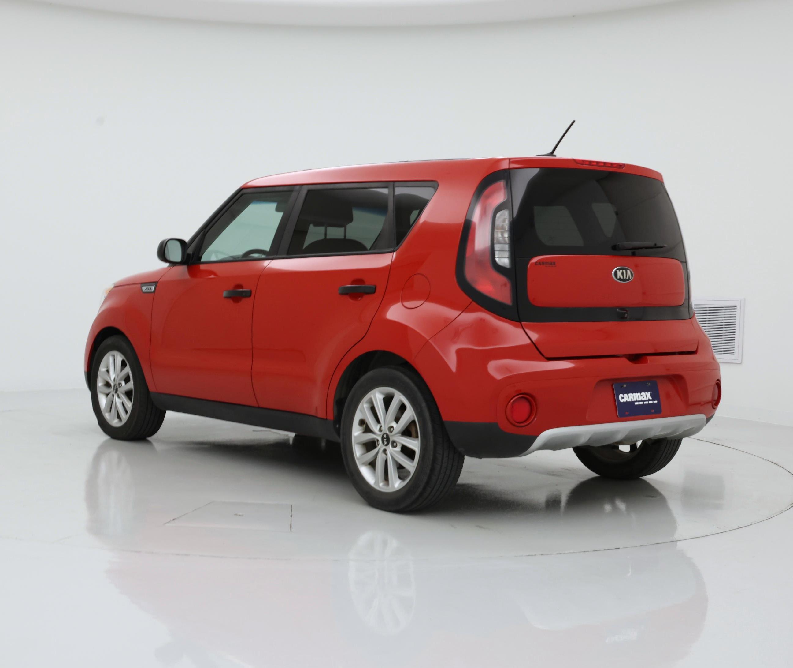 Thumbnail: 2017 Kia Soul - 2