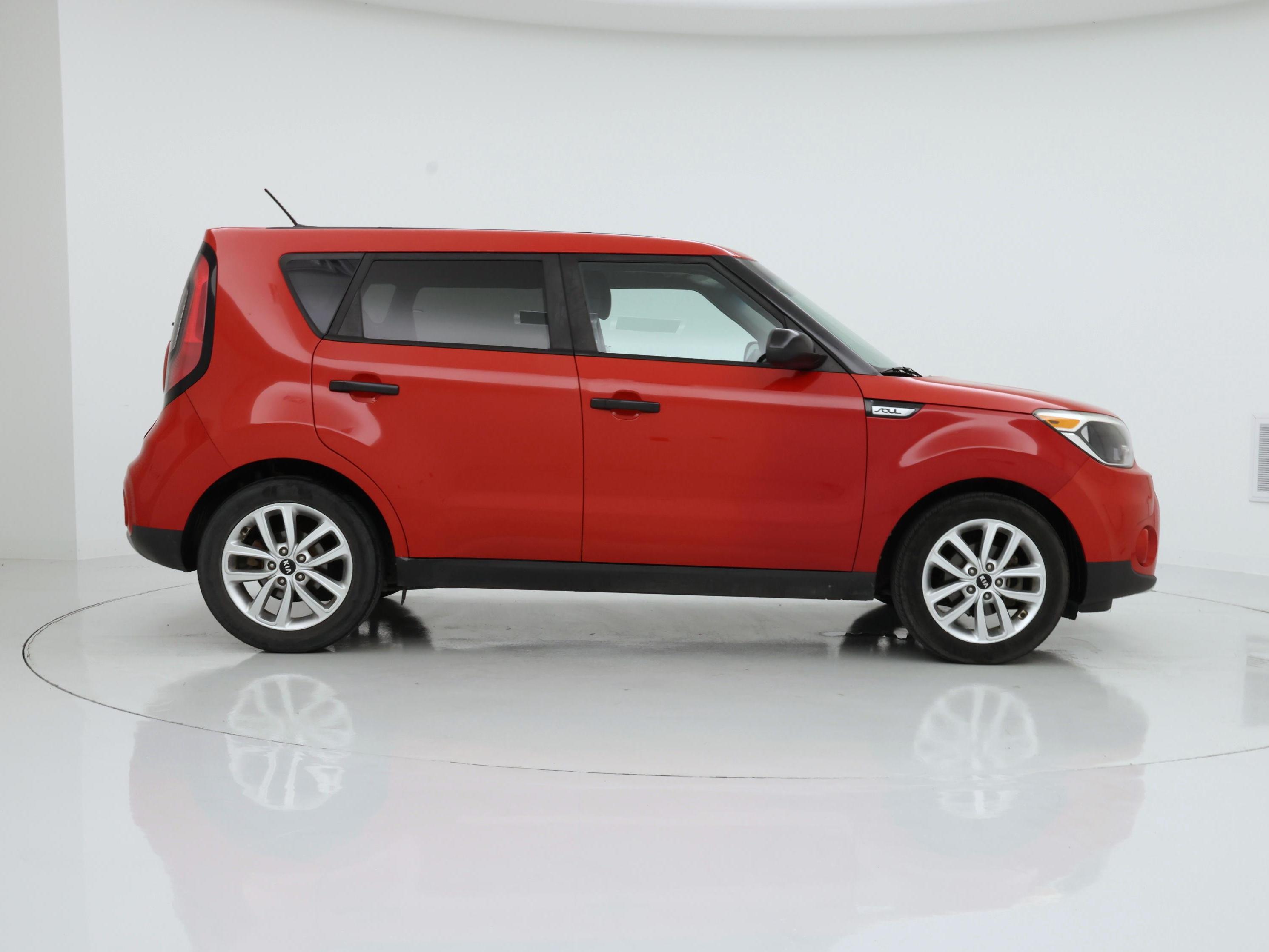 Thumbnail: 2017 Kia Soul - 7