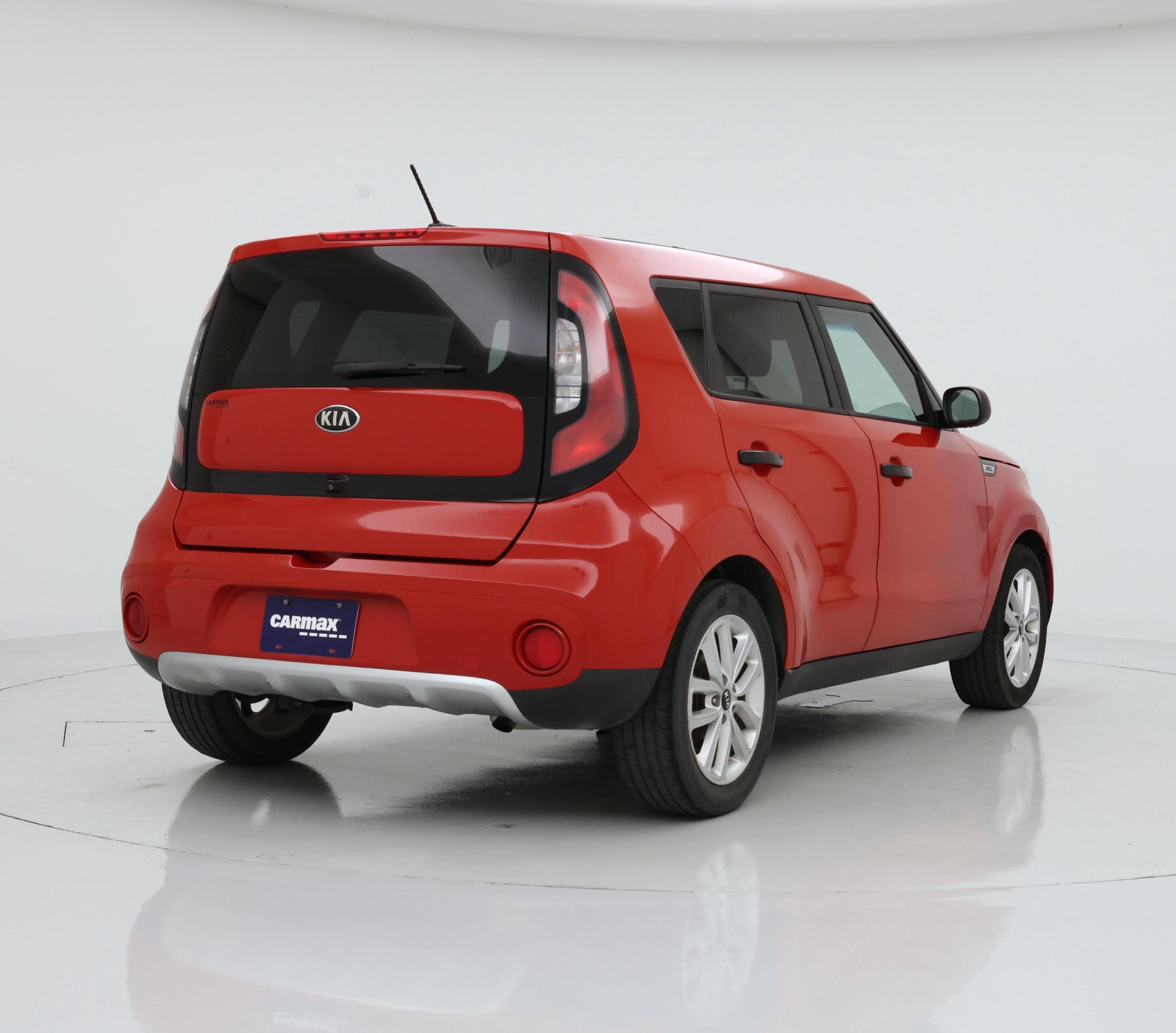 Thumbnail: 2017 Kia Soul - 8