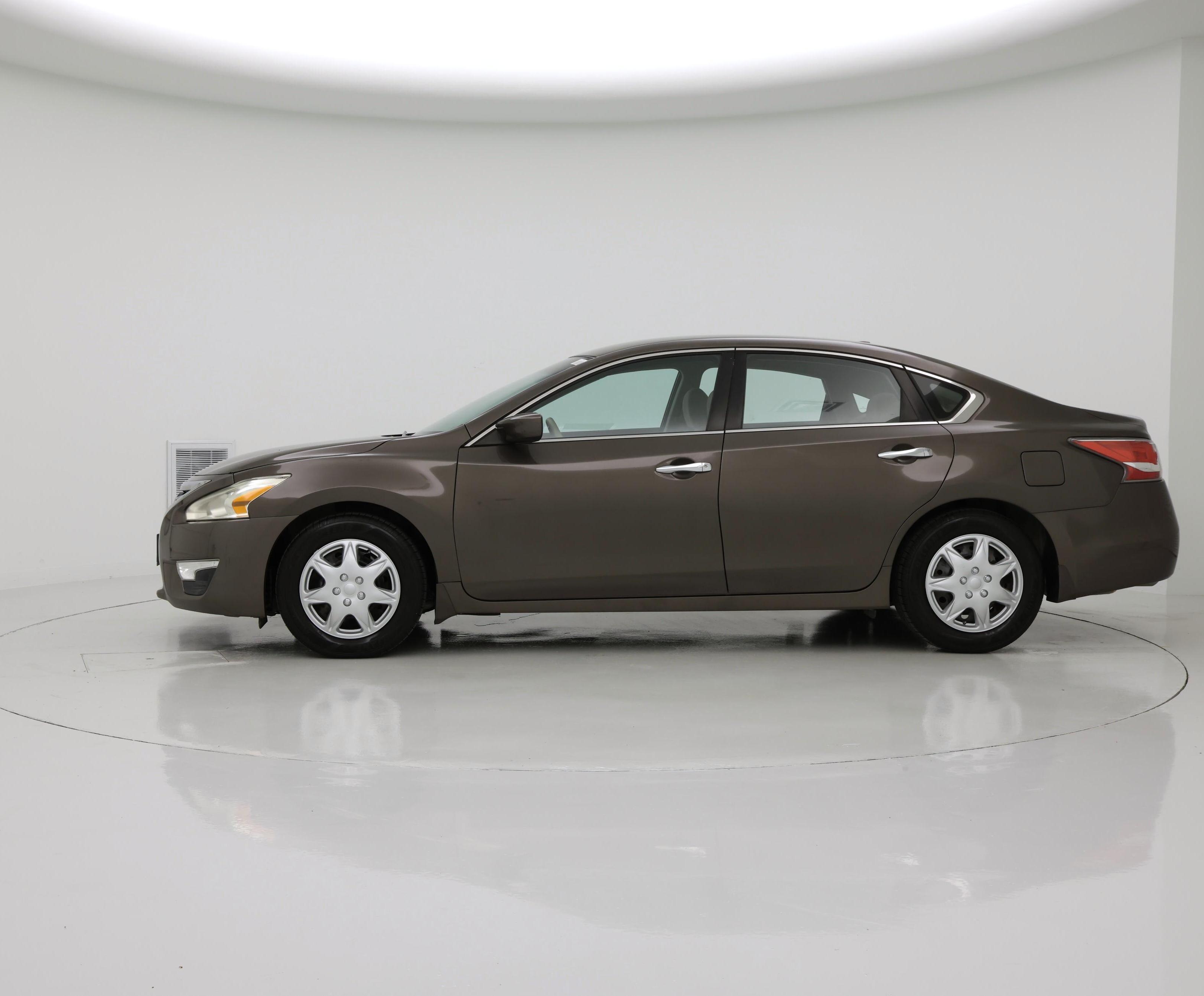 Thumbnail: 2015 Nissan Altima - 3