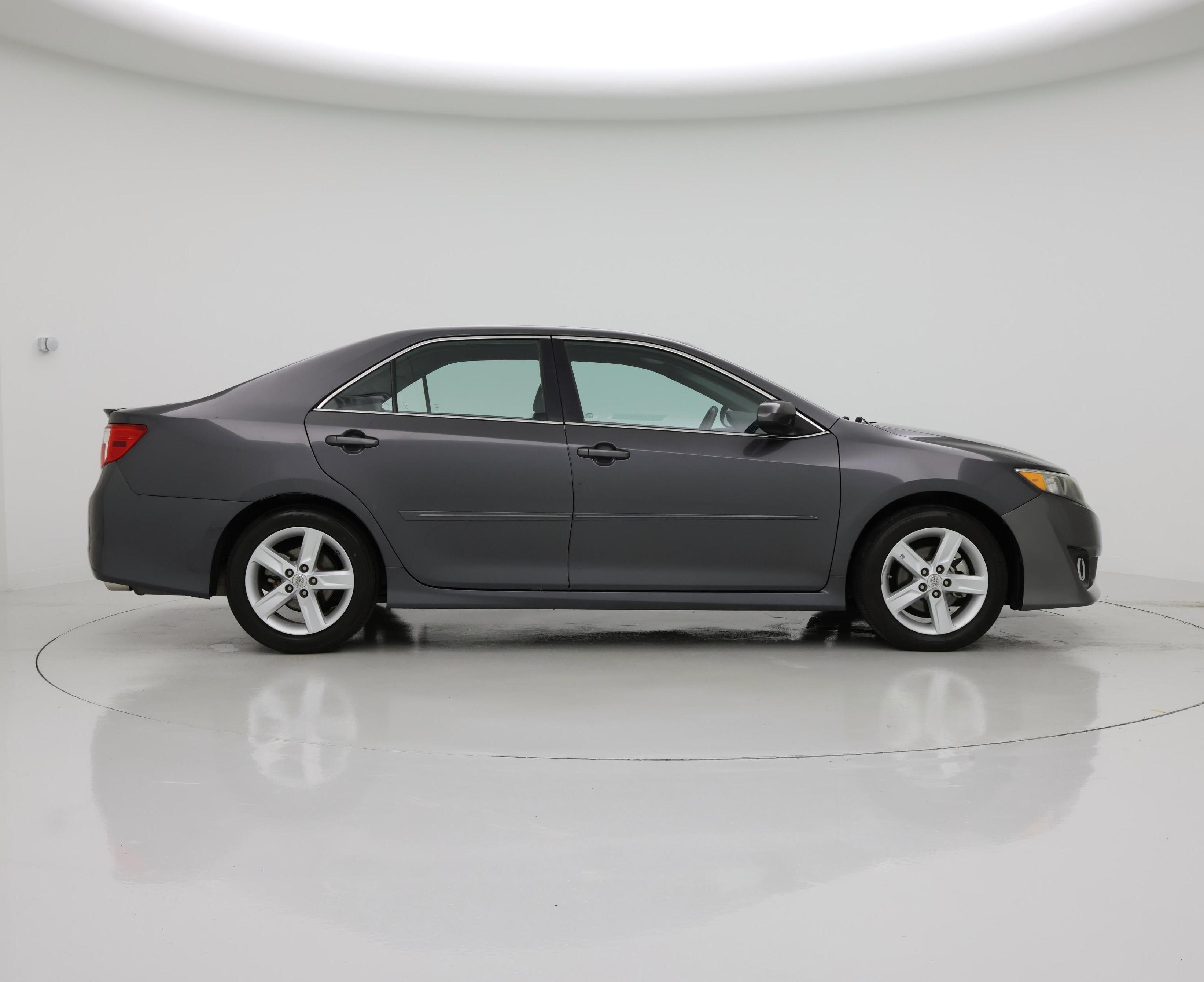 Thumbnail: 2013 Toyota Camry - 7
