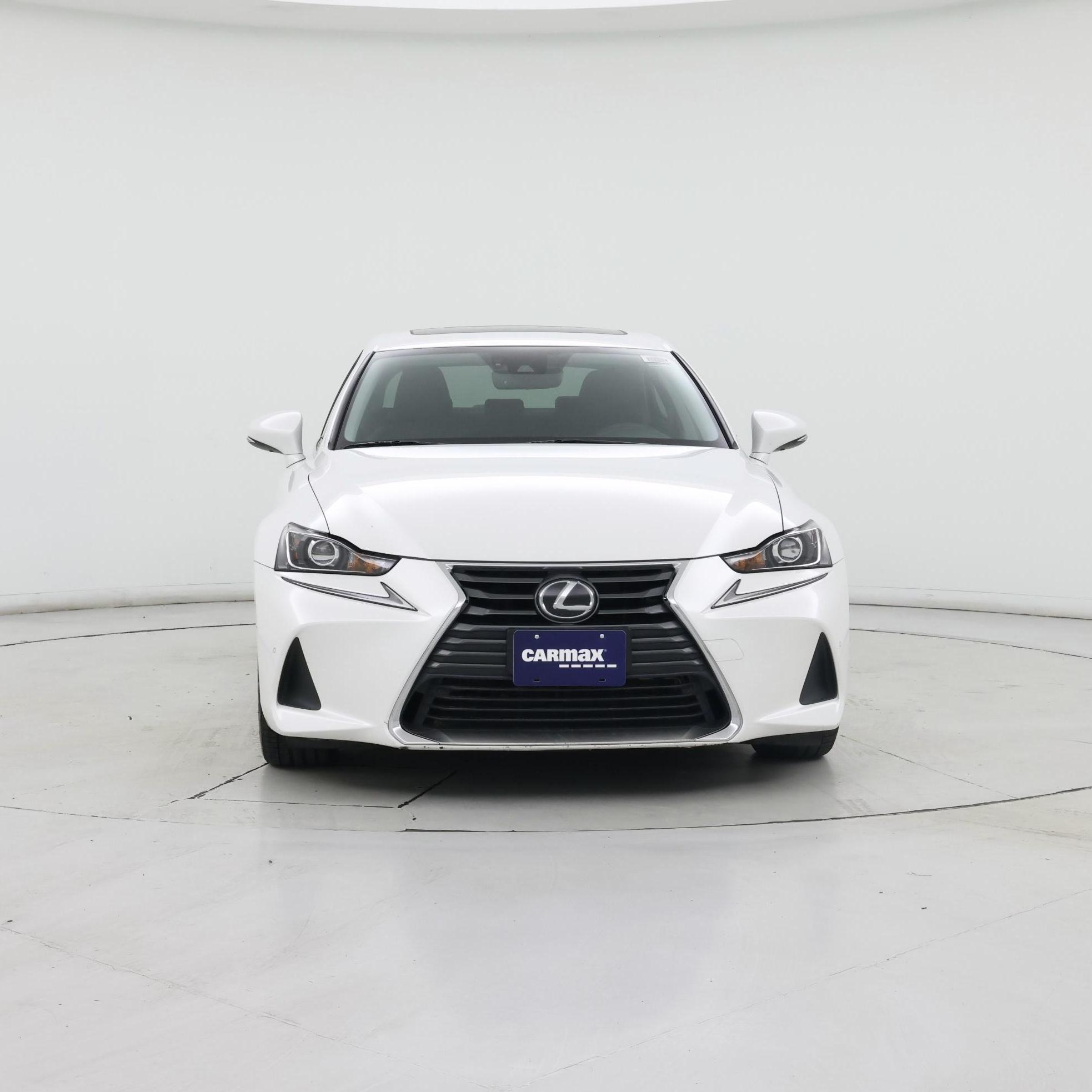 Thumbnail: 2017 Lexus IS - 5