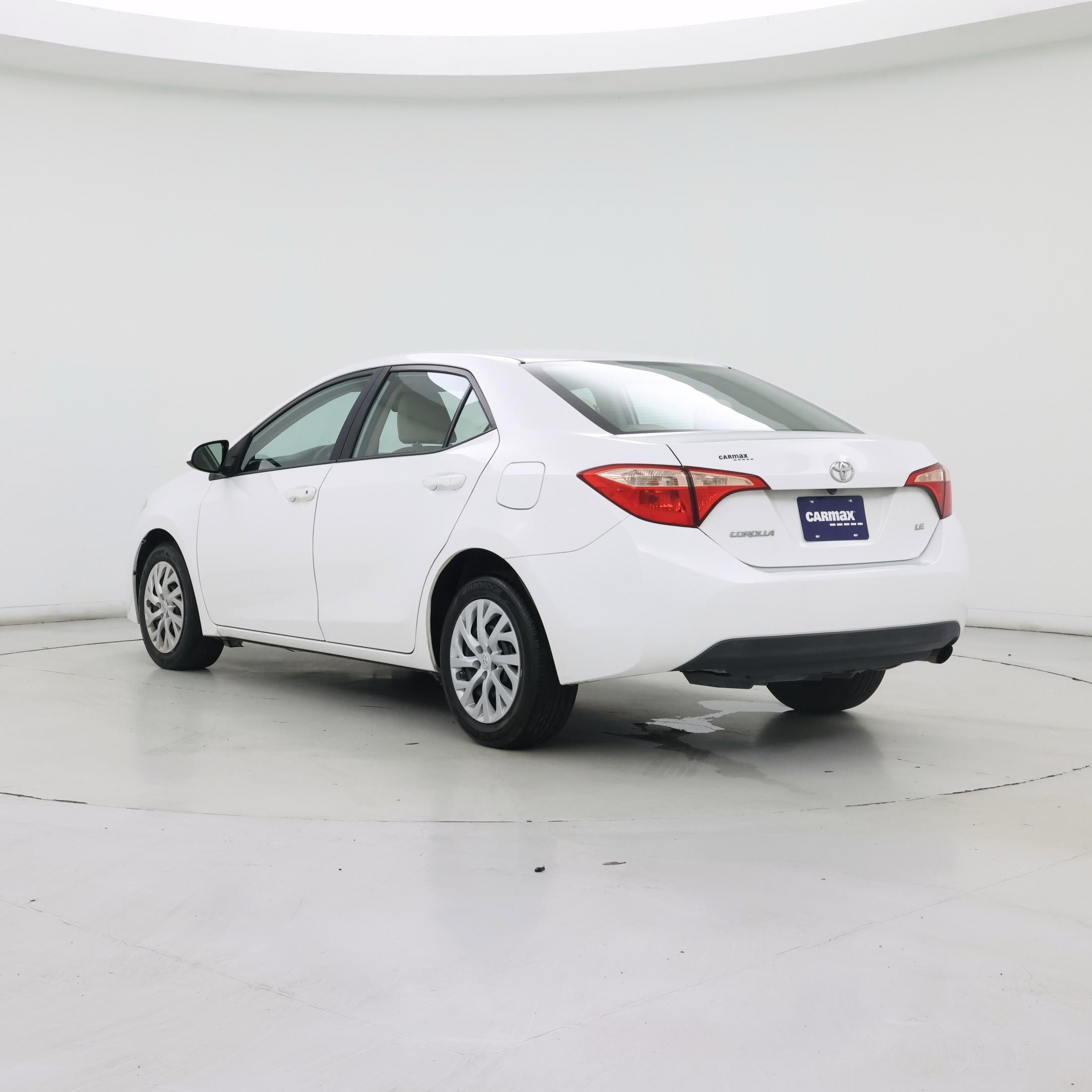 Thumbnail: 2017 Toyota Corolla - 2
