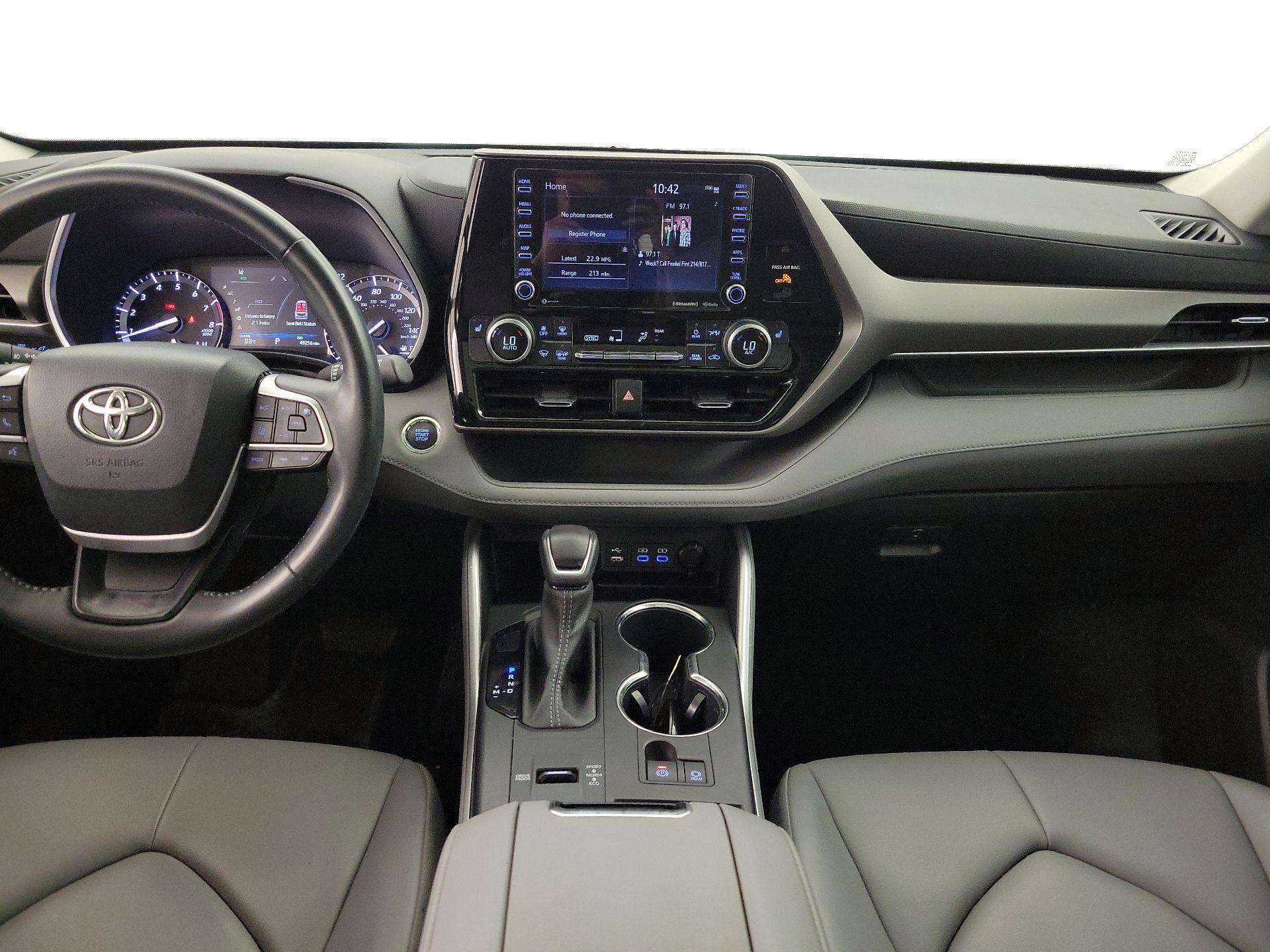 Thumbnail: 2022 Toyota Highlander - 9
