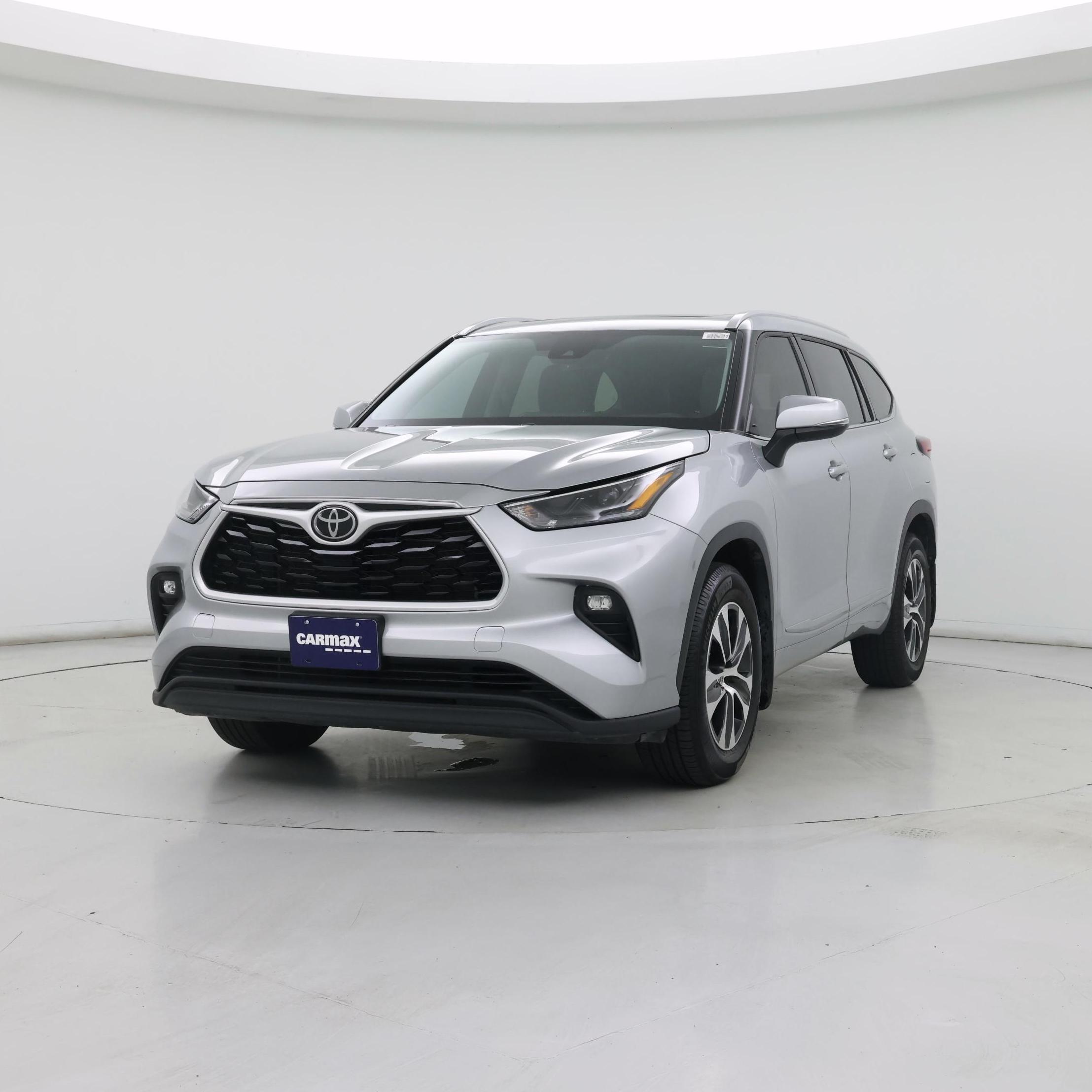 Thumbnail: 2022 Toyota Highlander - 4