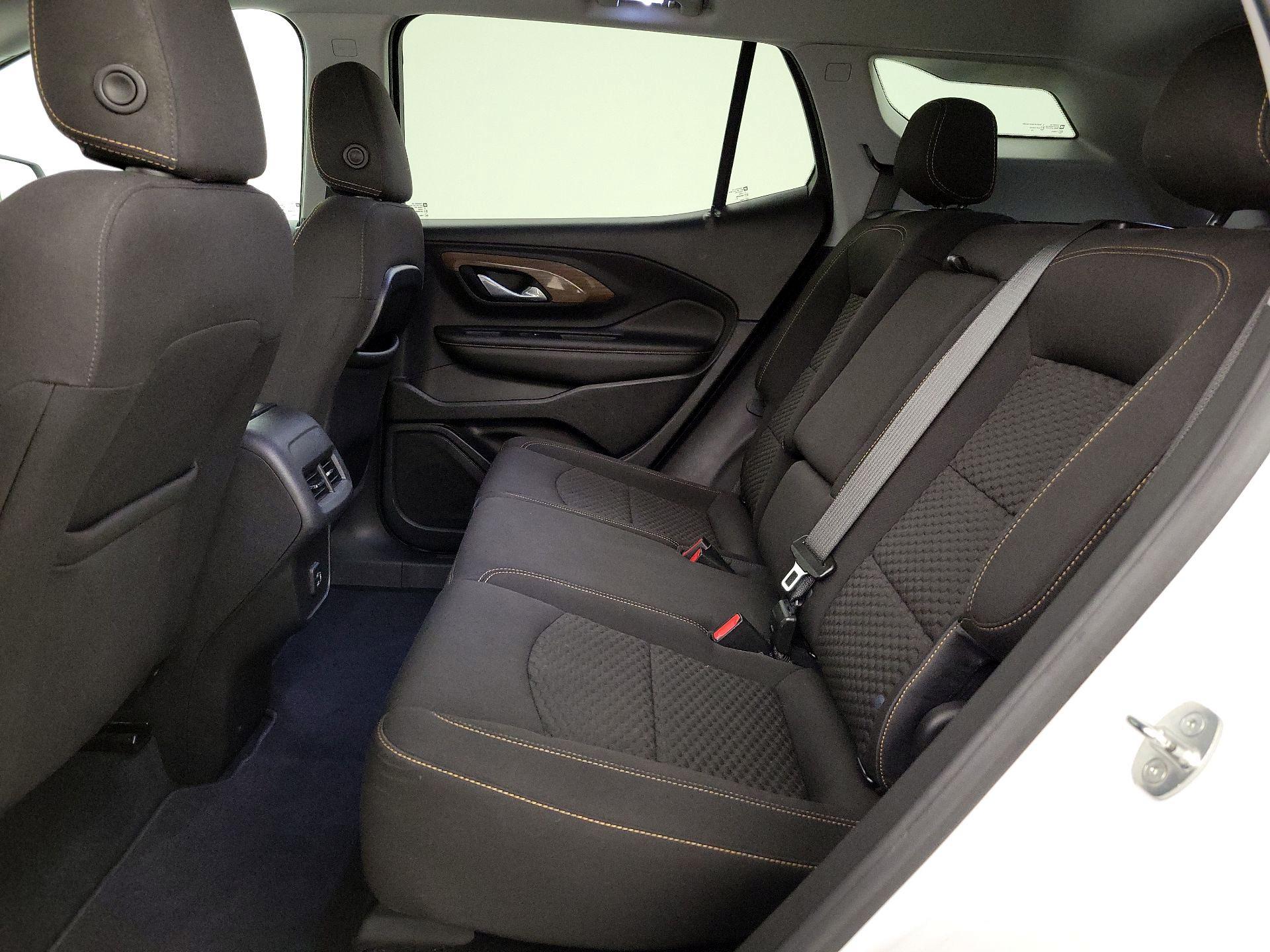Thumbnail: 2021 GMC Terrain - 18