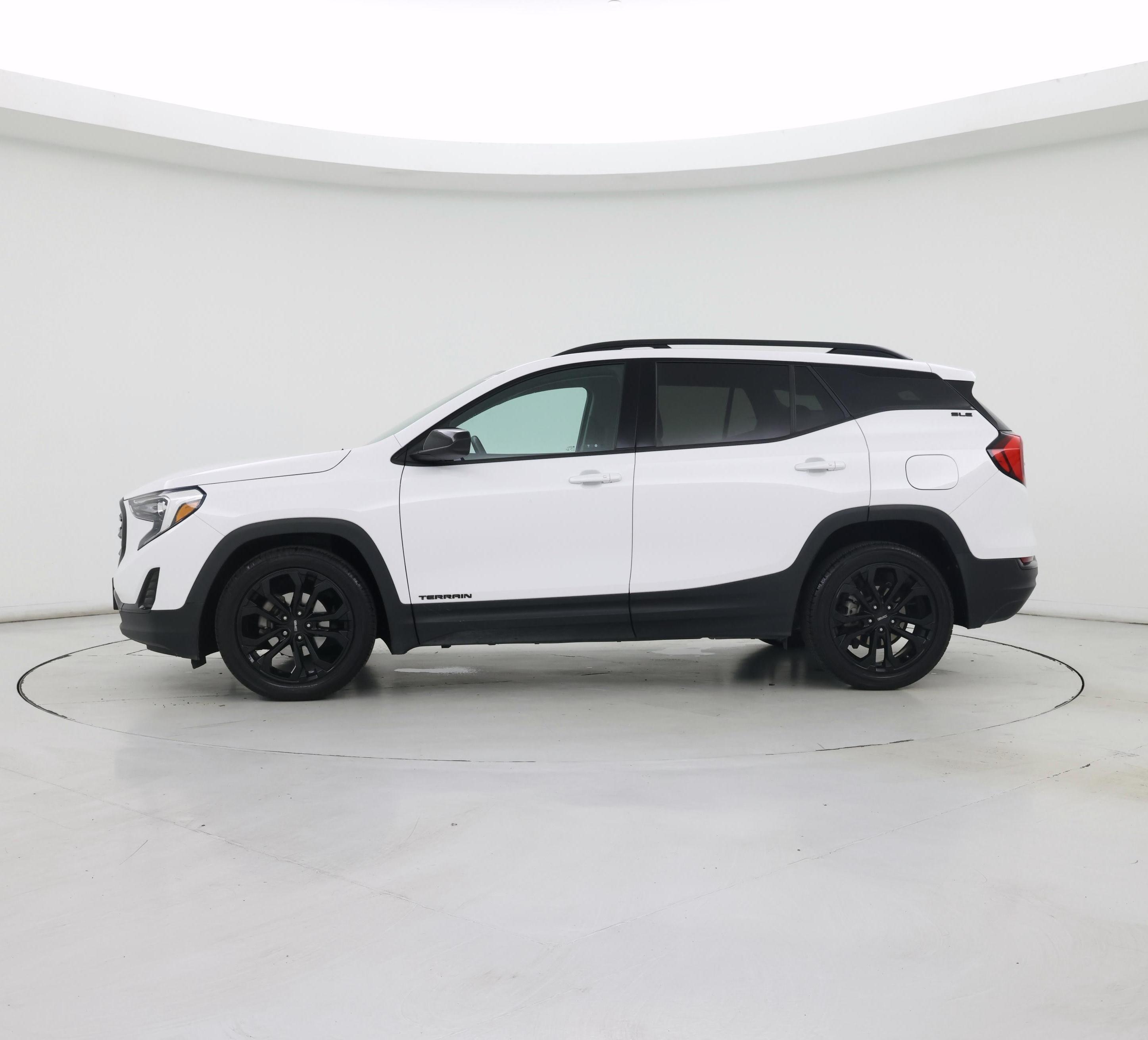 Thumbnail: 2021 GMC Terrain - 3