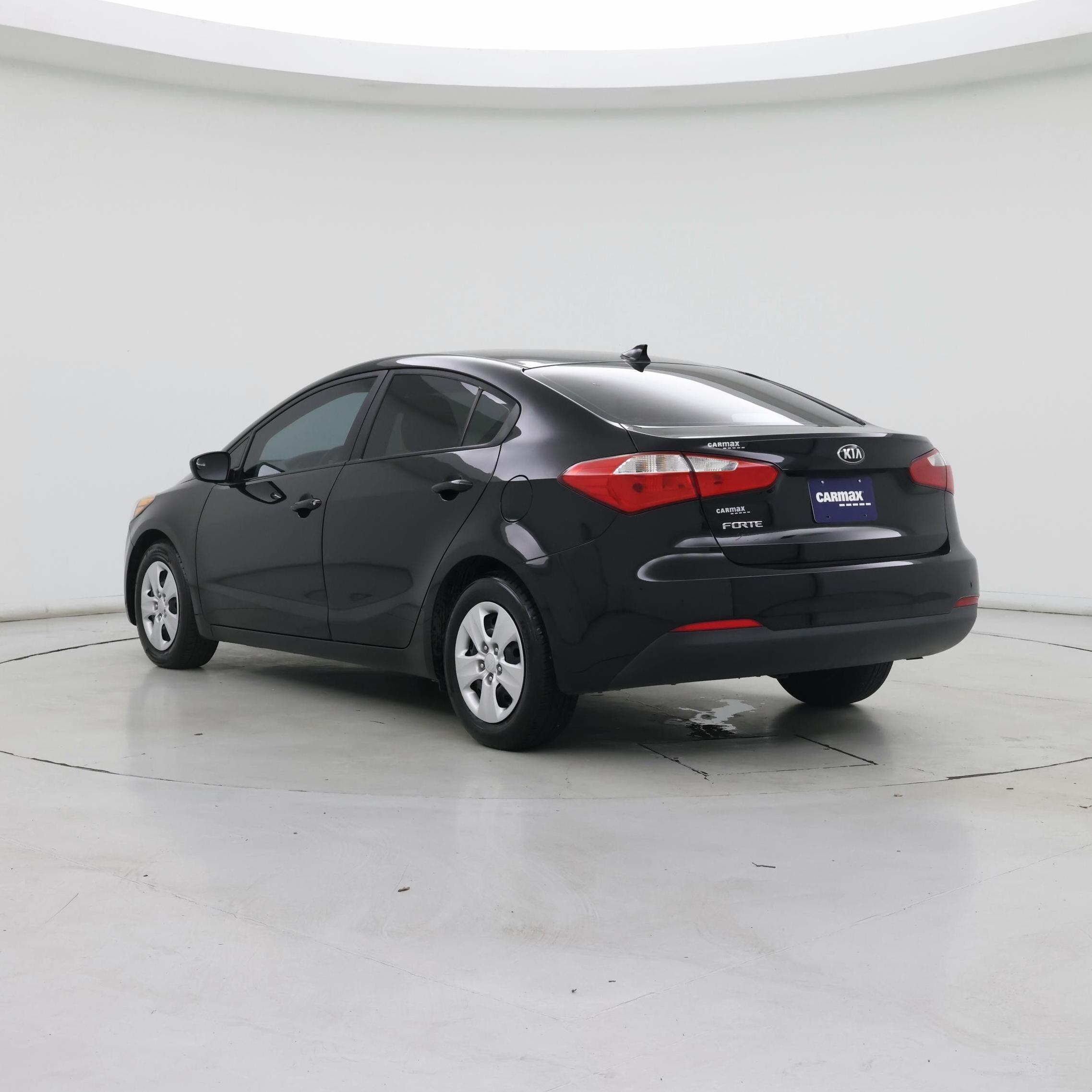 Thumbnail: 2016 Kia Forte - 2