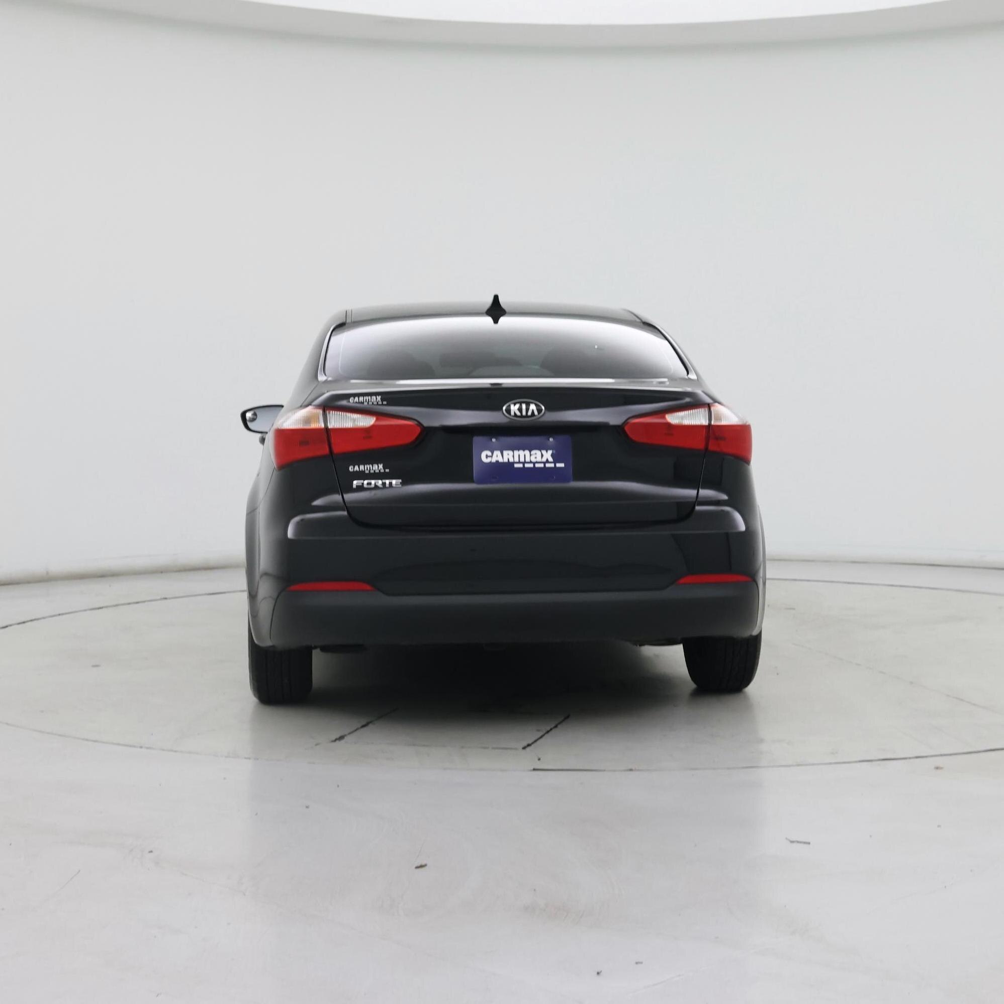 Thumbnail: 2016 Kia Forte - 6