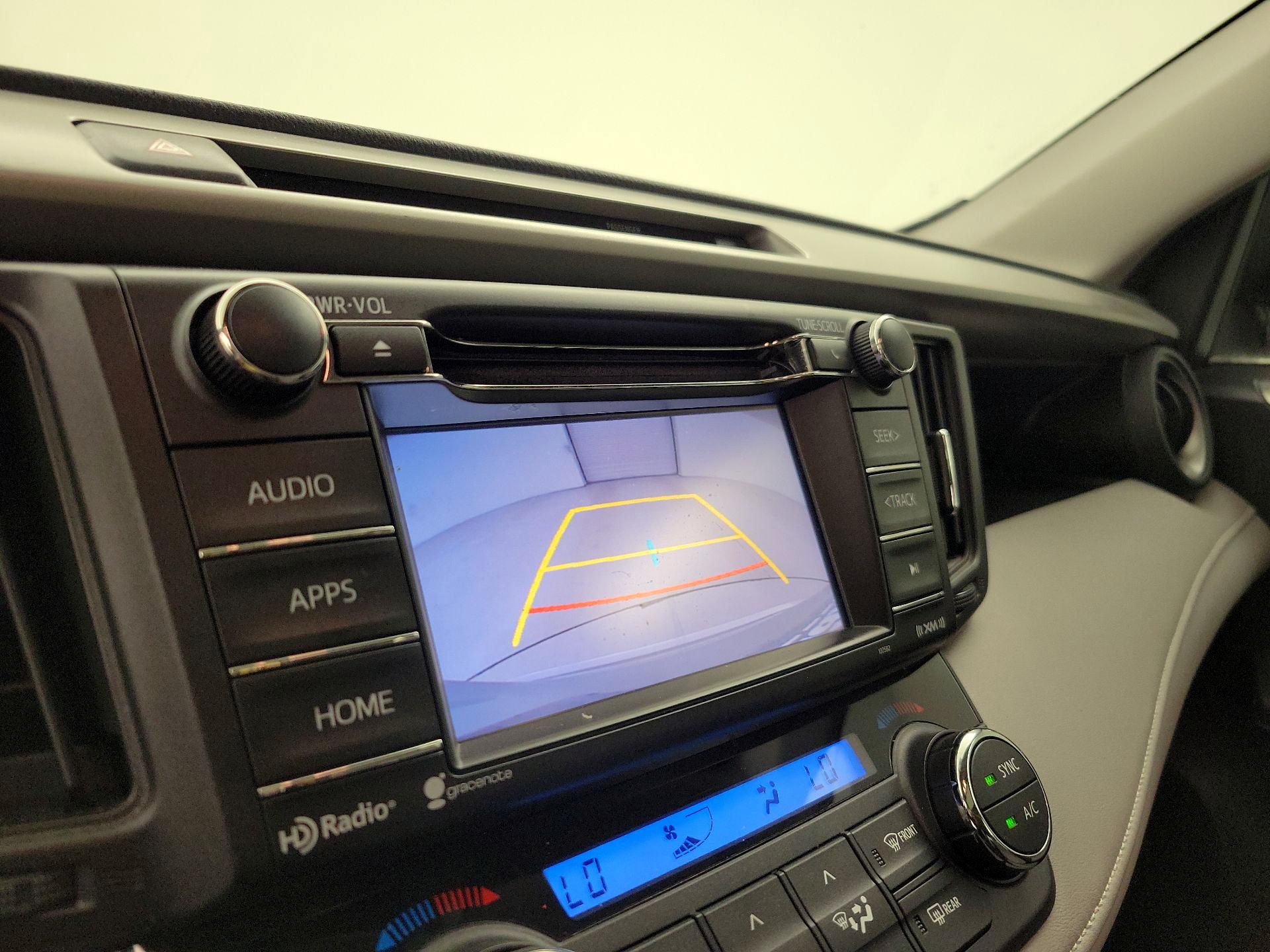 Thumbnail: 2016 Toyota RAV4 - 14